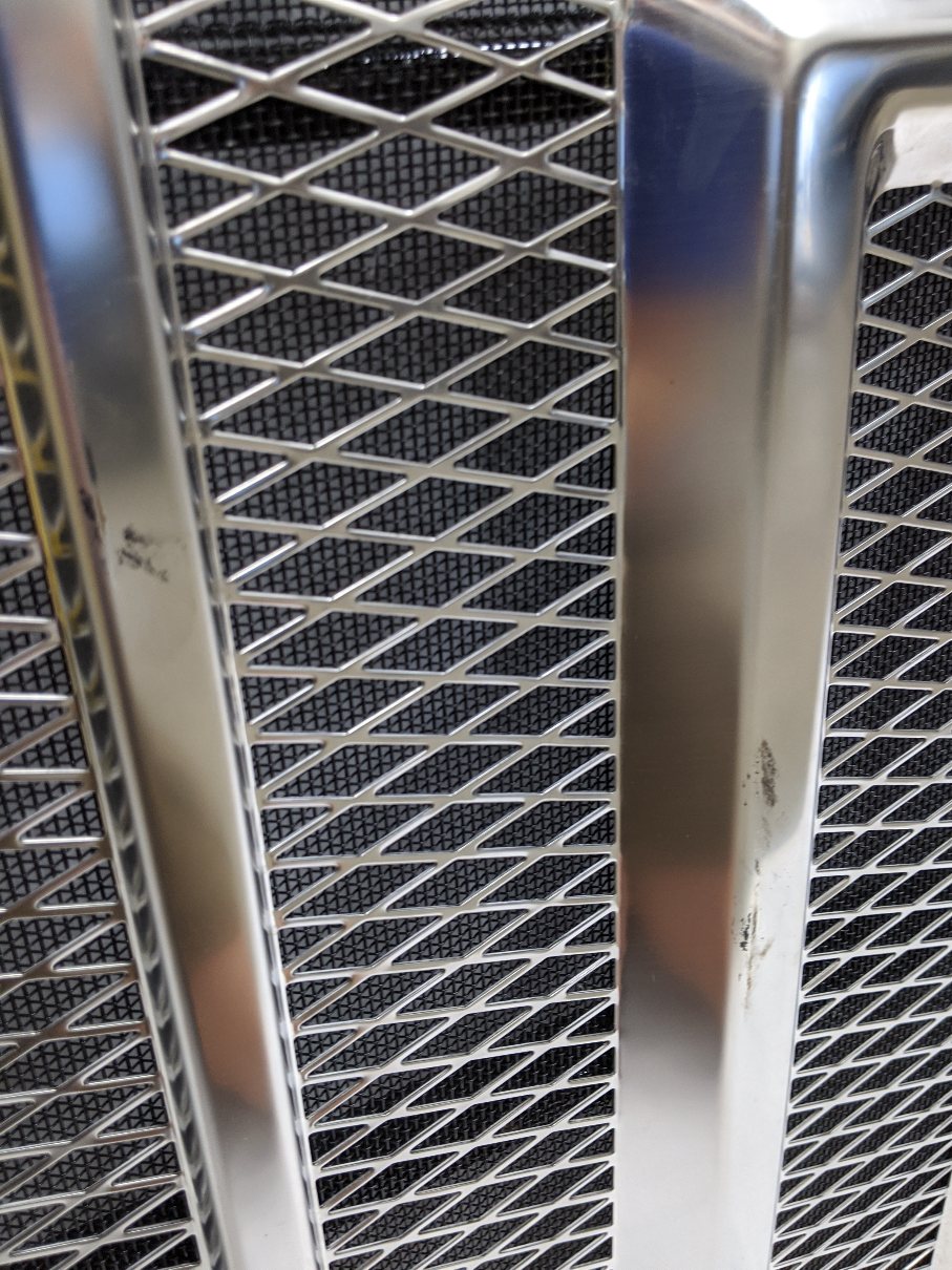 Western Star 47X, 49X Radiator Mounted Grille - P/N A17-22061-000 (6781492953174)