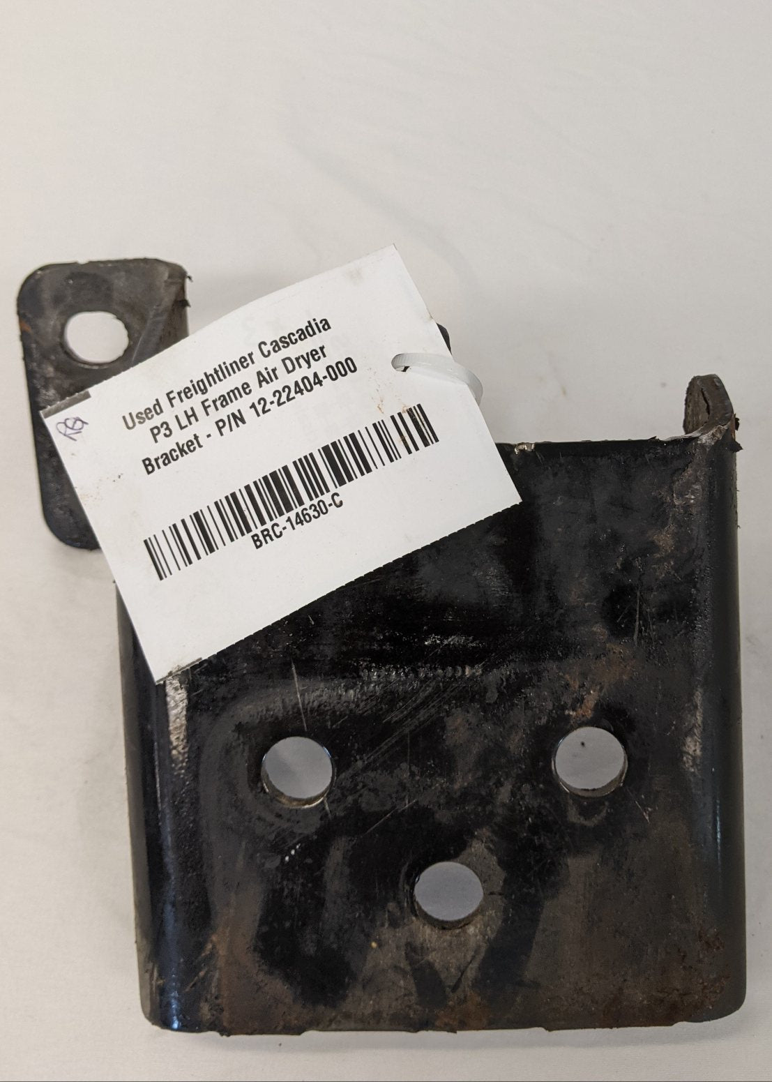 Used Freightliner Cascadia P3 LH Frame Air Dryer Bracket - P/N 12-22404-000 (10093056360764)