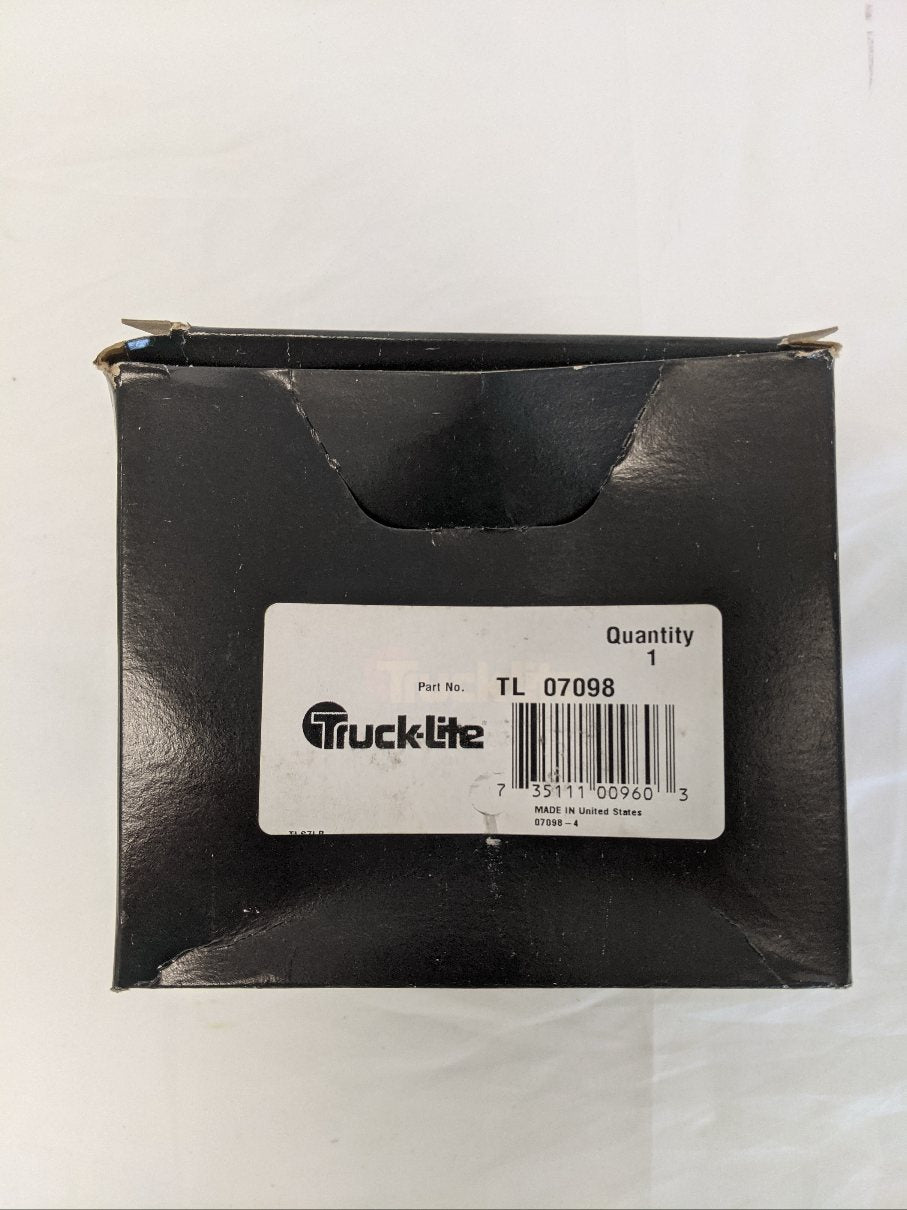 New Truck-lite 12/24 V Stop, Turn, Tail, Rectangle Light - P/N TL 07098 (10153180692796)