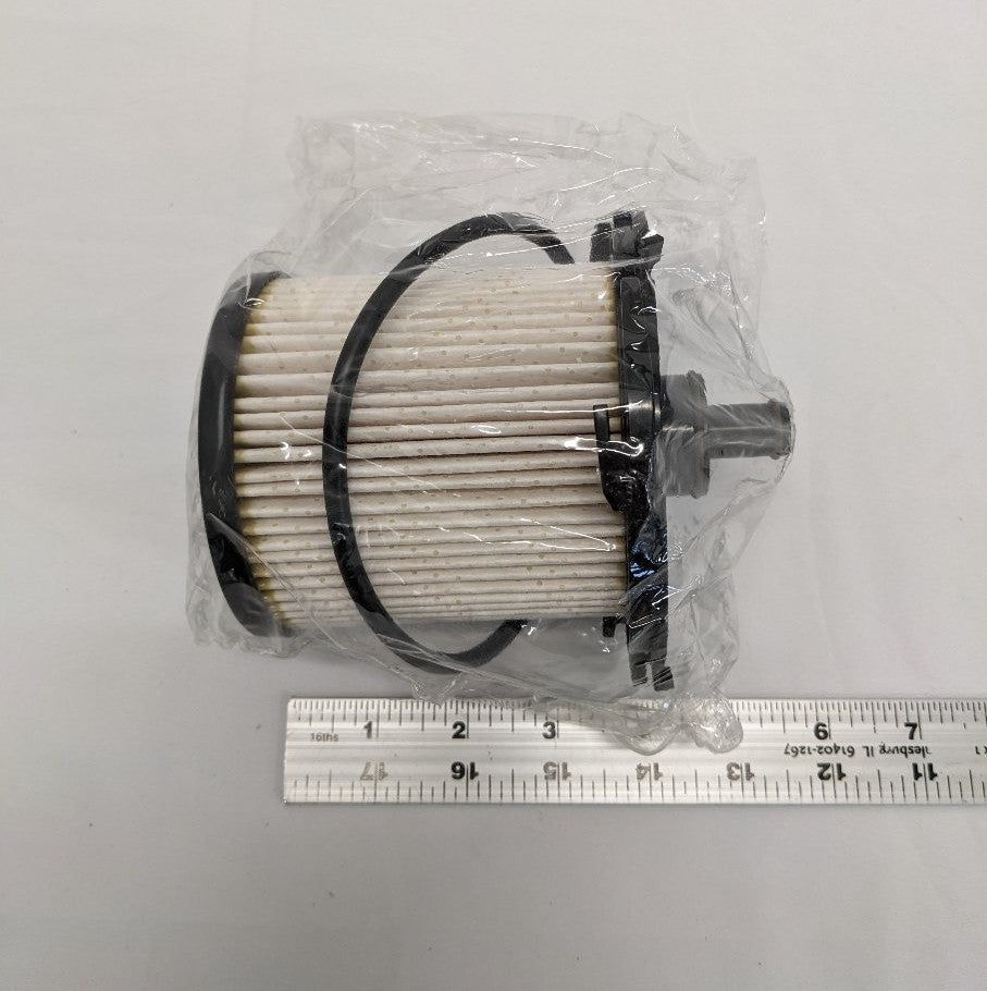 New Freightliner Fleetguard Fuel Filter Cartridge P/N FG FF5871 (10140735013180)