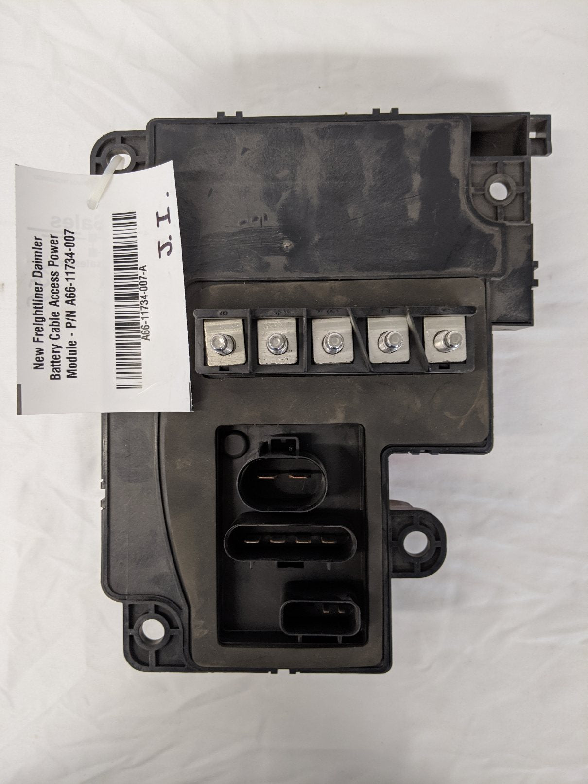 New Freightliner Daimler Battery Cable Access Power Module - P/N A66-11734-007 (10169459343676)