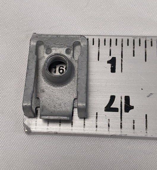 100 M6X1 Galvanized Steel Spring U-Clip Nuts