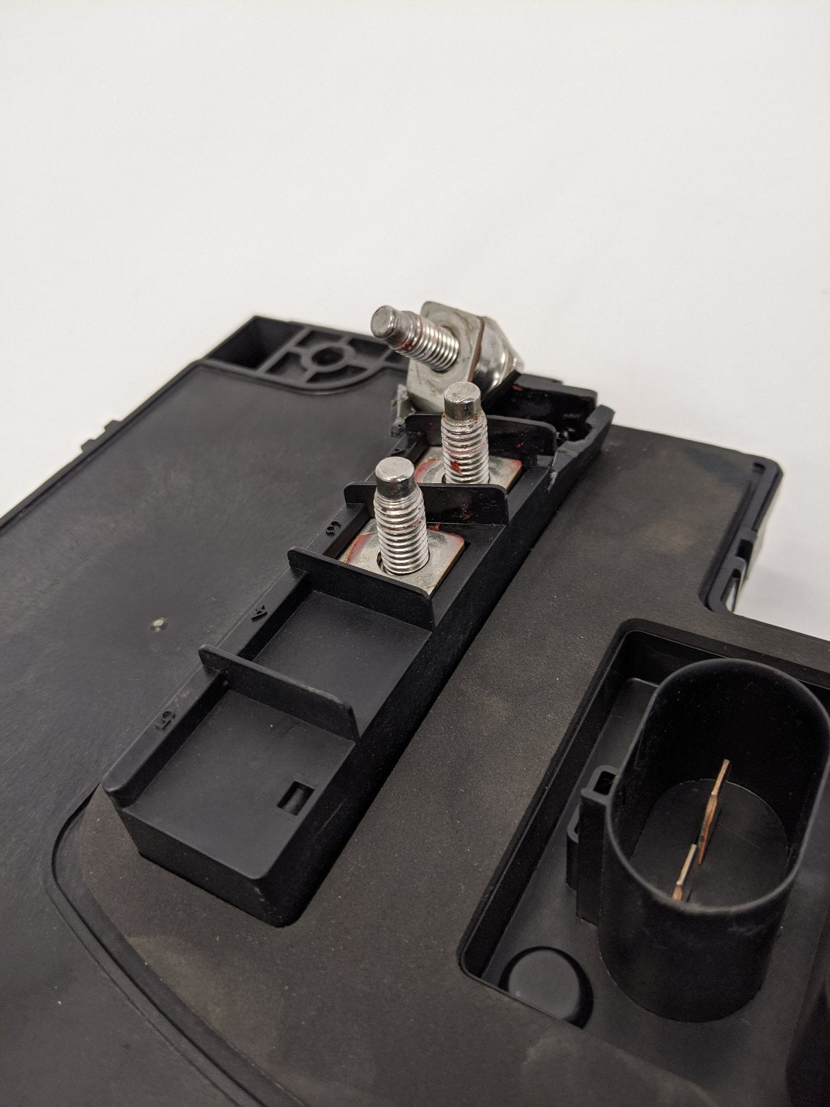 *For Parts Only* FTL Daimler Battery Cable Access Power Module-P/N A66-01830-002 (10174386045244)