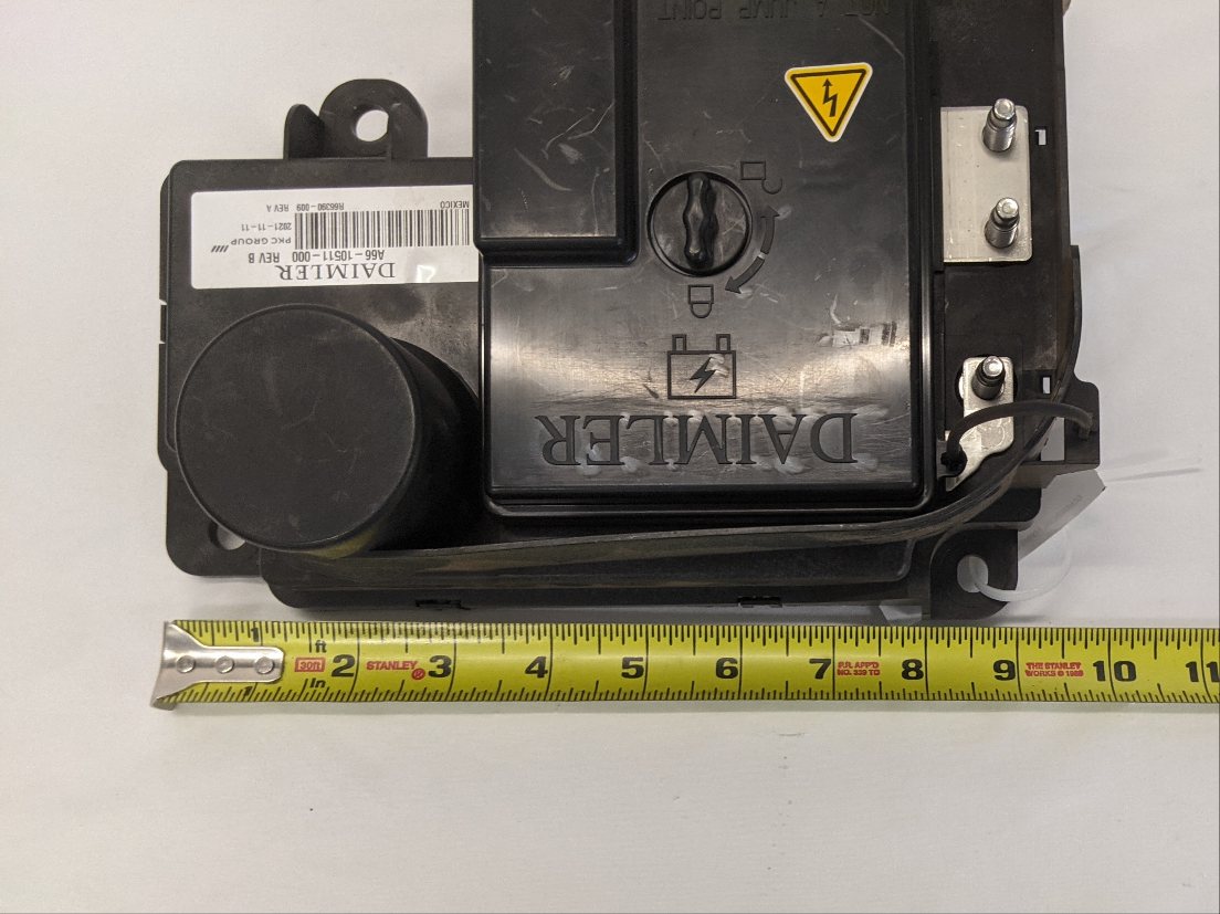 New Freightliner Daimler Battery Cable Access Power Module - P/N A66-10511-000 (10172252553532)