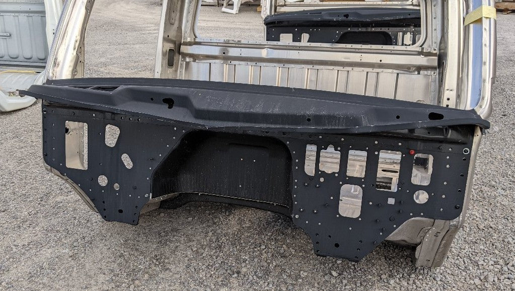 Damaged Freightliner M2 Day Cab Shell #12