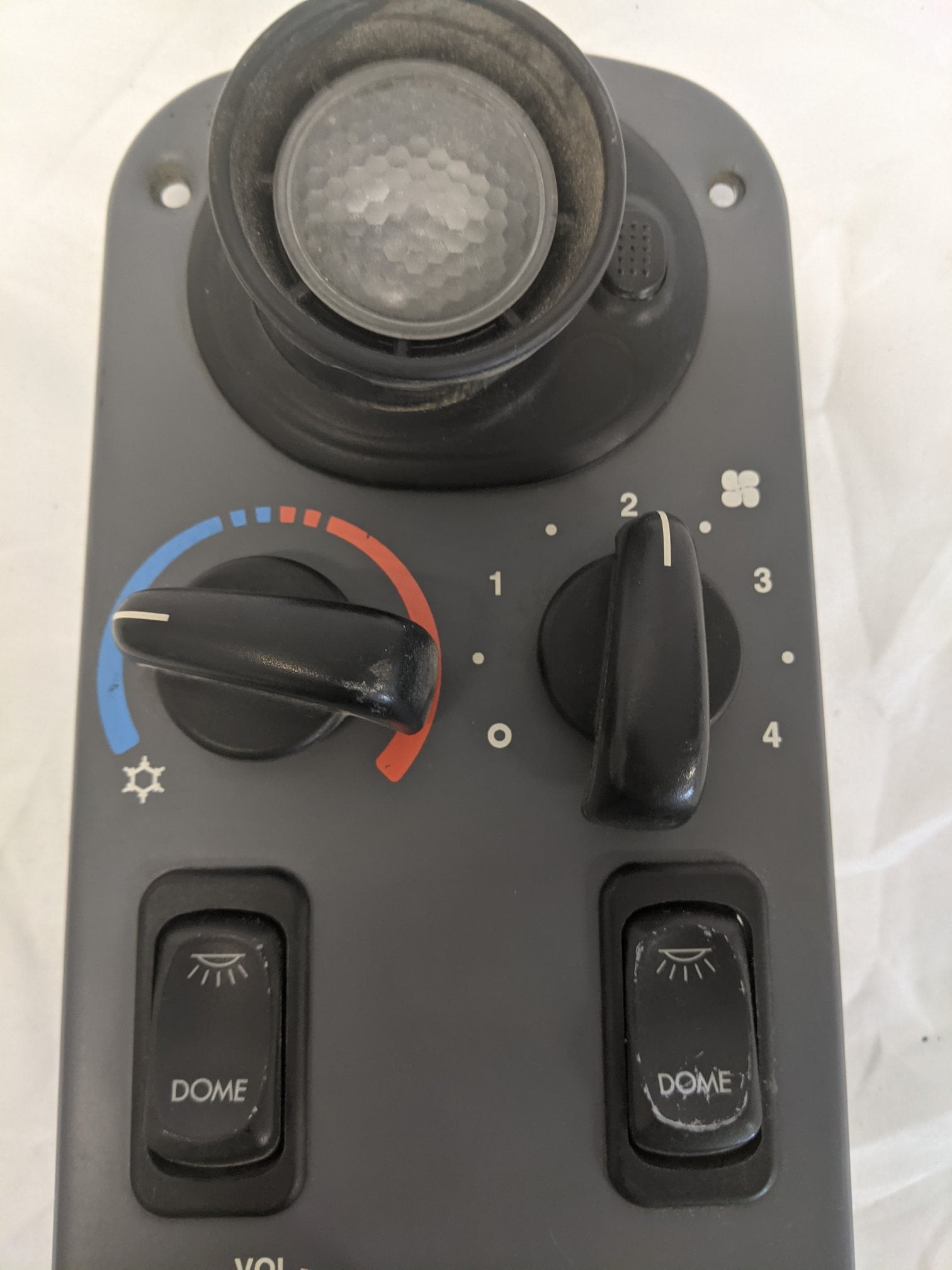 Used Freightliner Columbia Sleeper Control Panel -  P/N 22-46623-044