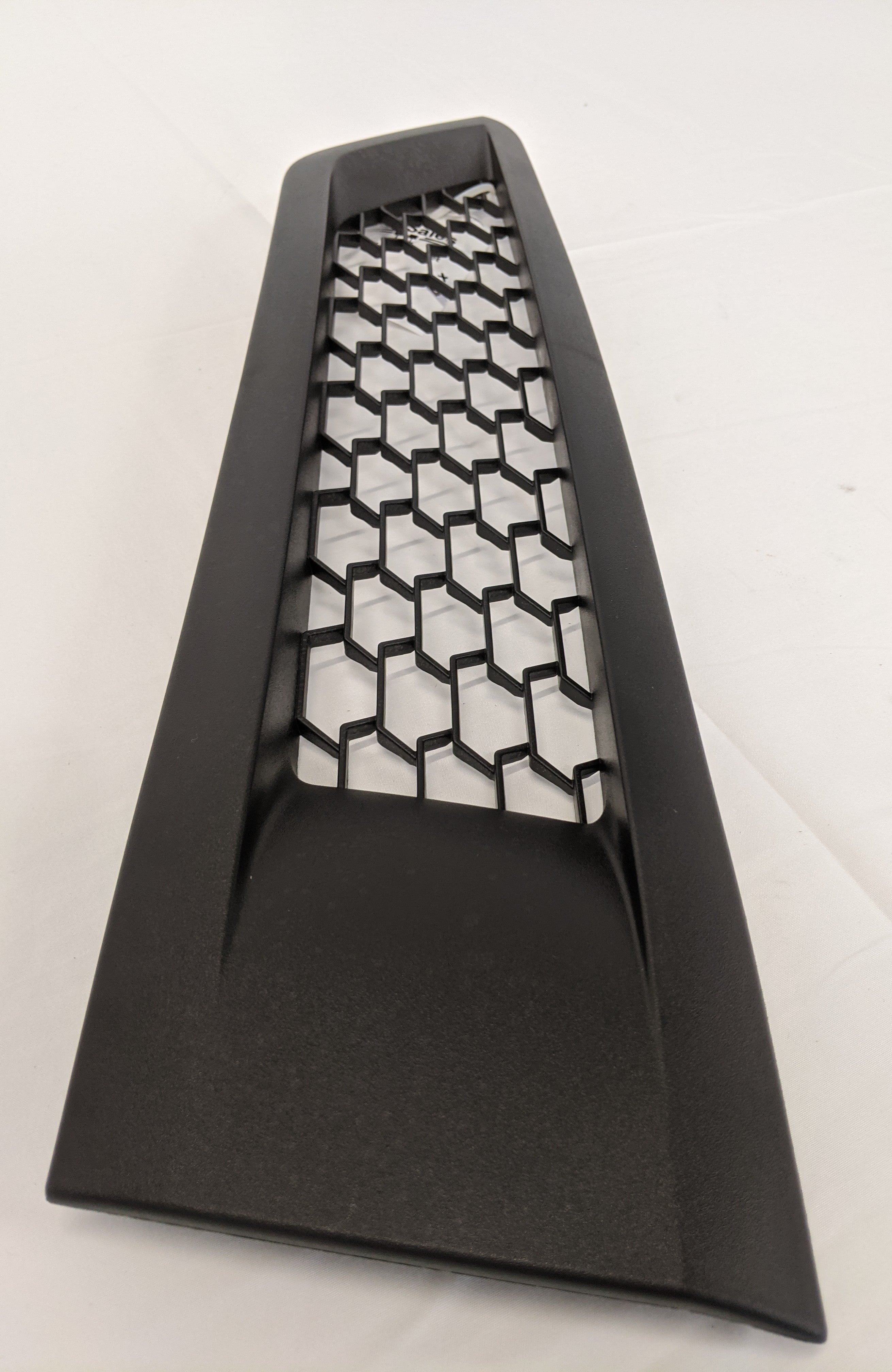 New Freightliner LH Hood Mounted Intake Grille - P/N  A17-21071-000 (10120808628540)