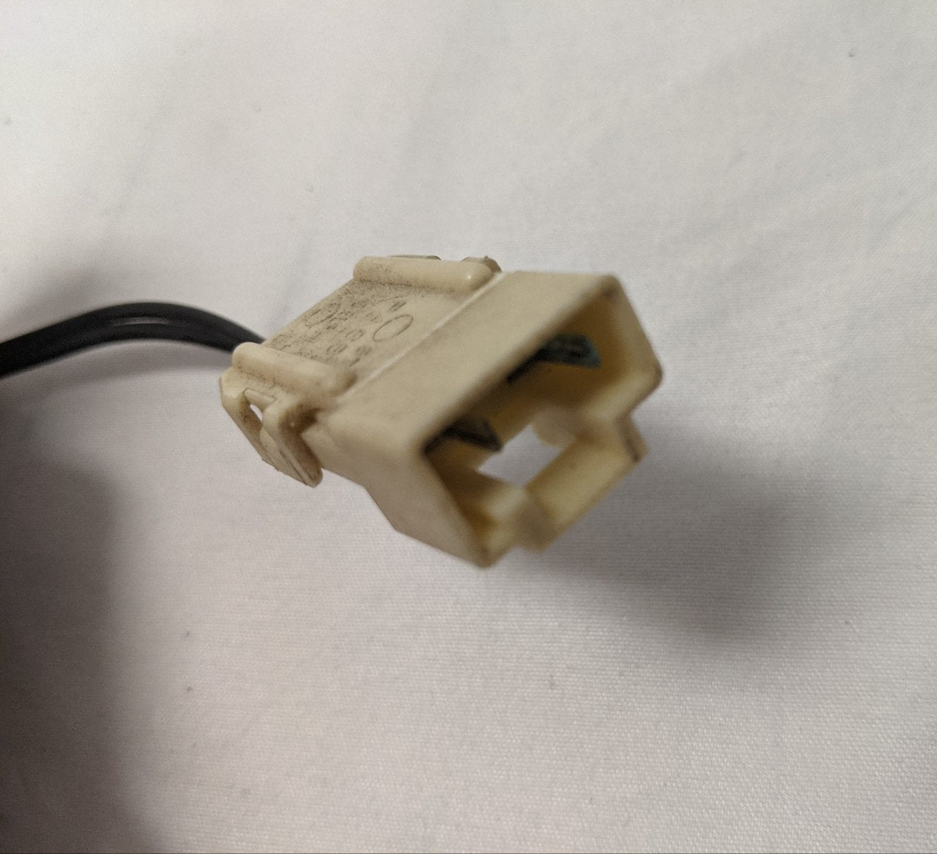 Used Pana-Pacific 2.5" 8 ohm Speaker w/ Bracket - P/N  PFCPP304400