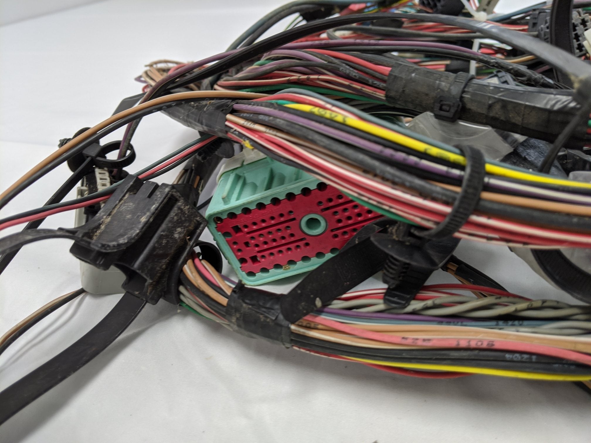 Used Freightliner Cascadia P3 Main Dash Wiring Harness - P/N 06-00003-091