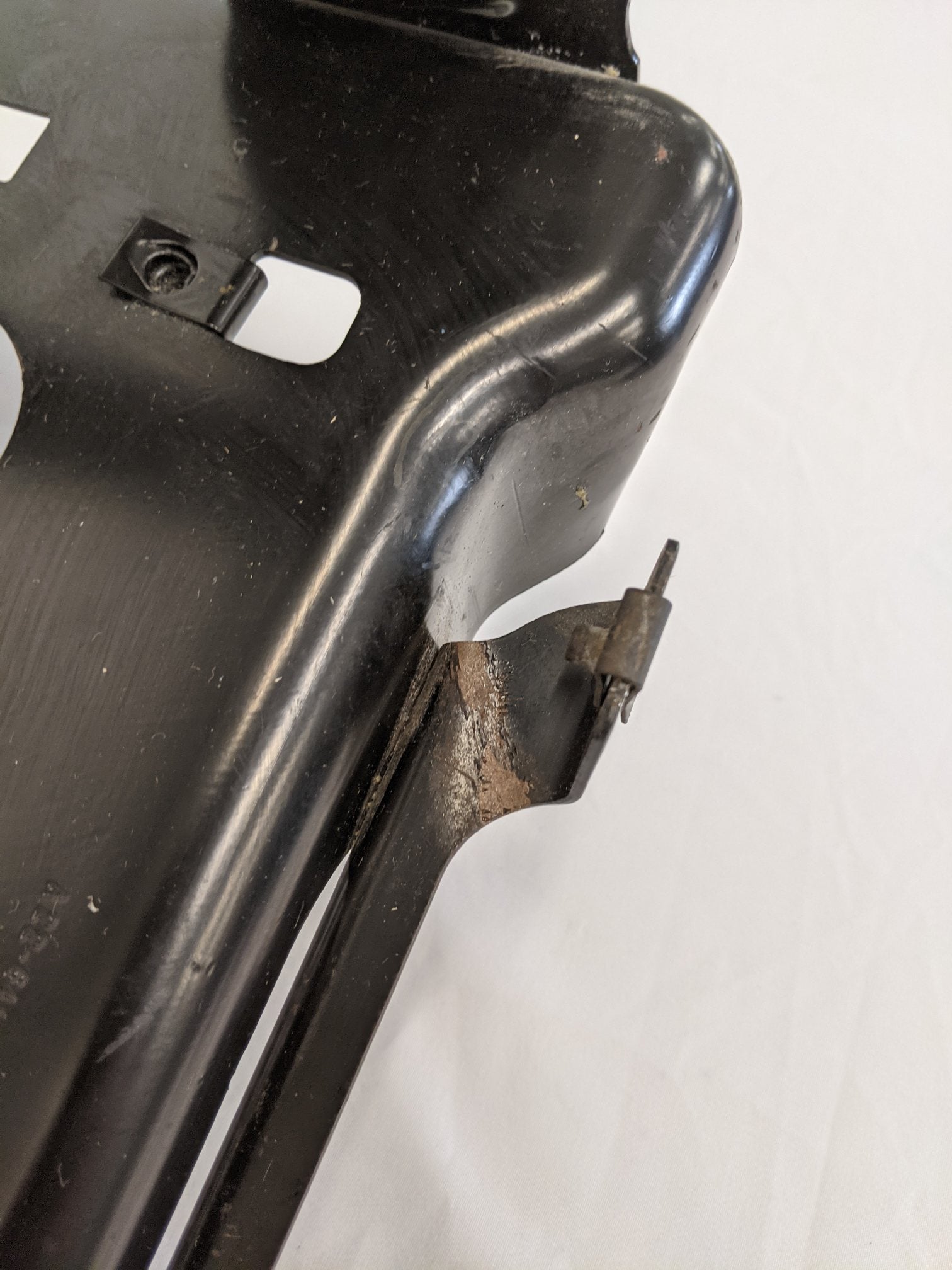 Used Freightliner Cascadia P3 SAM Dash Support Bracket - P/N A22-64192-001 (10118342377788)