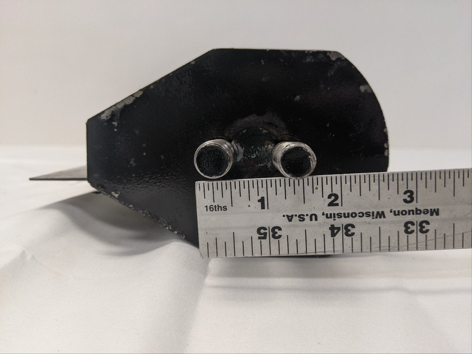 Freightliner RH Mud Flap Bracket Hanger | 22-75801-001