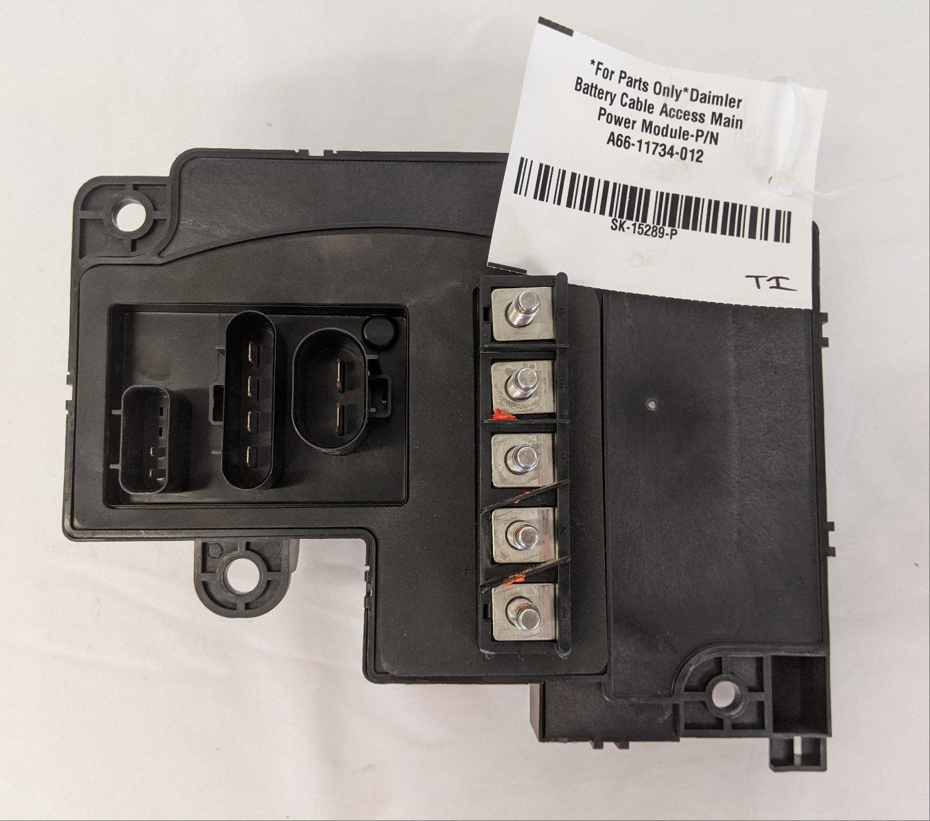 *For Parts Only*Daimler Battery Cable Access Main Power Module-P/N A66-11734-012 (10173288546620)