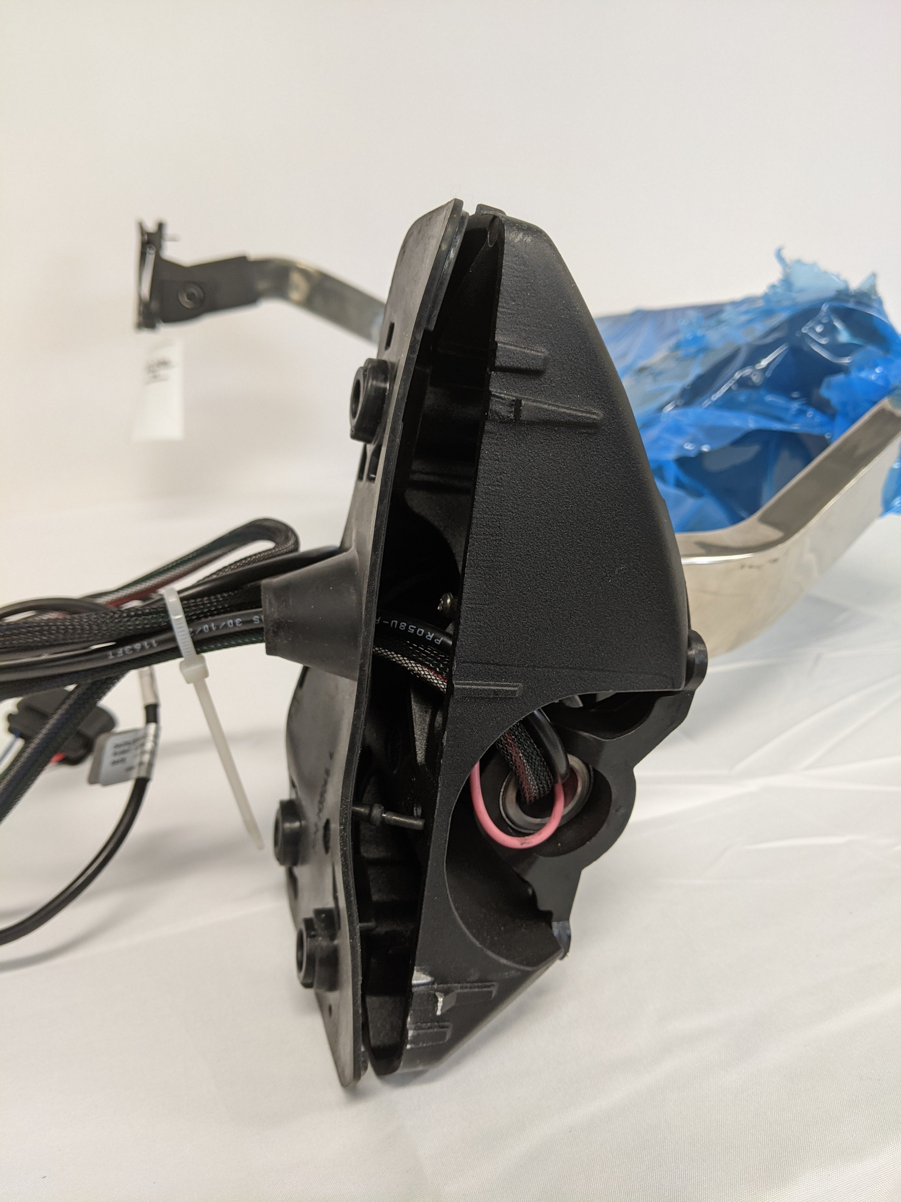 Damaged Western Star 47X/49X/57X RH Bright Arm Heated Mirror - P/N A22-78779-019 (9969188110652)