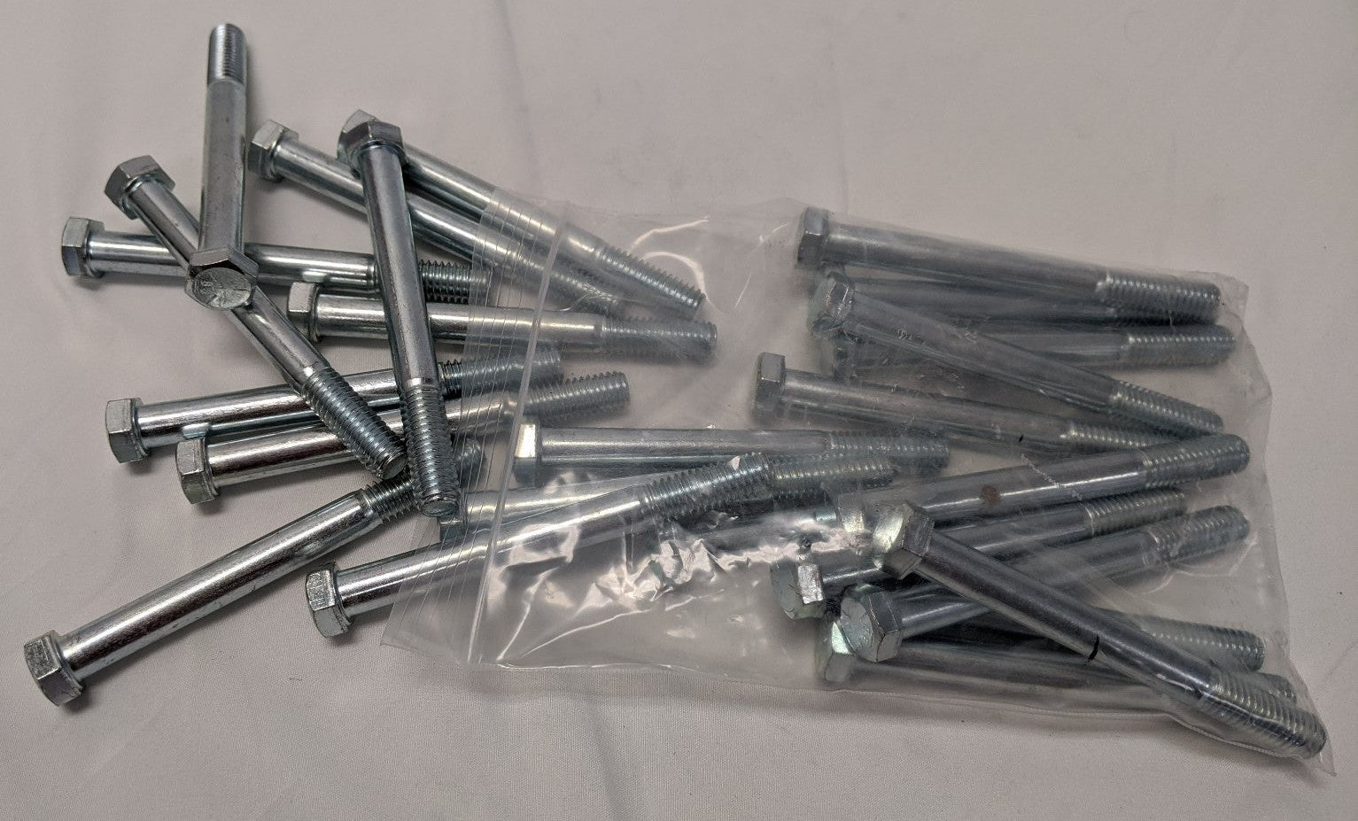 7/16"-14 x 4 1/4" Grade 5 Hex Bolts - Zinc Plated, Partly Threaded, Lot of 25