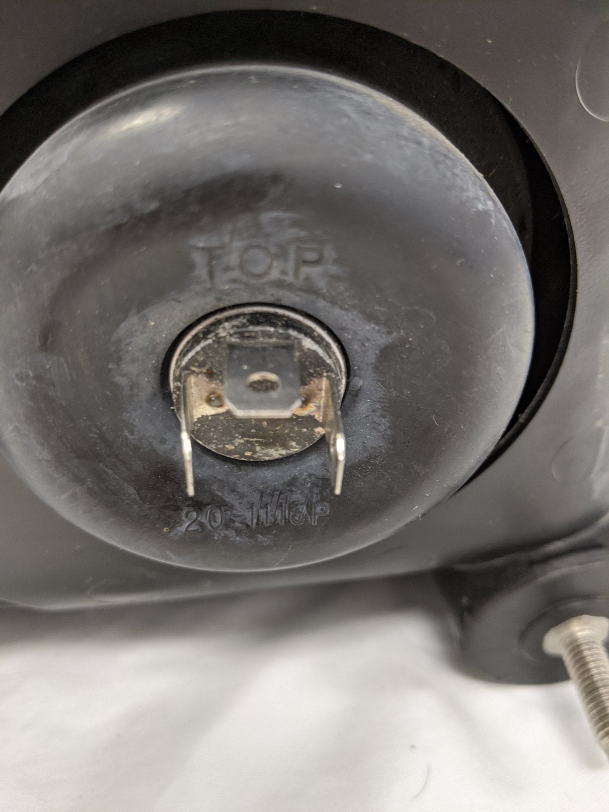 Damaged Freightliner Coronado SD122 LH Chrome Head Light - P/N A06-88646-000