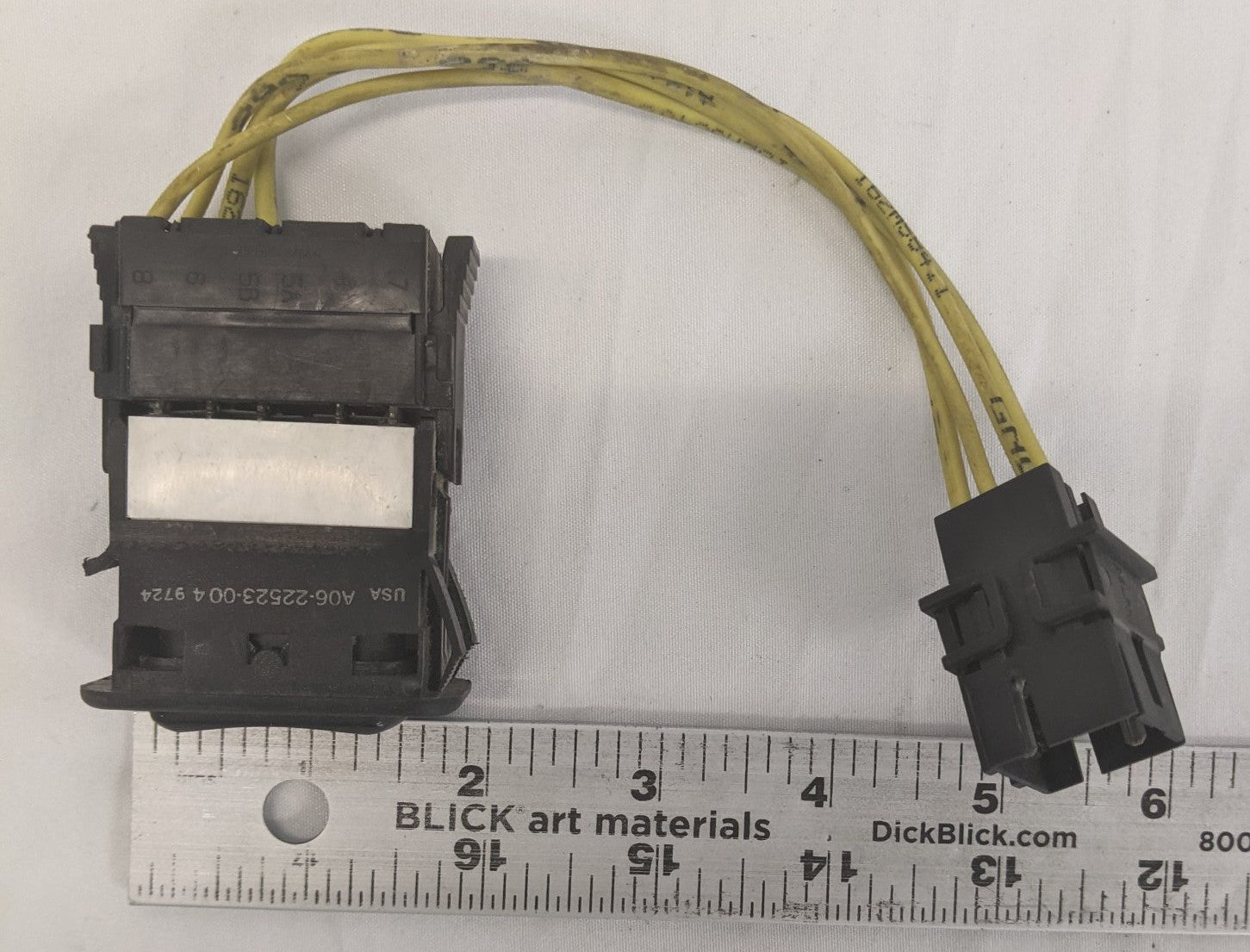 Damaged Freightliner Road Lamp Rocker Switch - P/N A06-22523-004