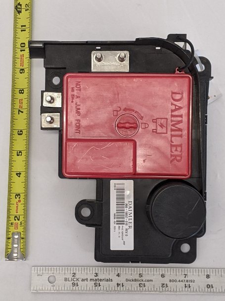 New Freightliner Daimler Battery Cable Access Power Module - P/N A66-18652-010 (10173061497148)