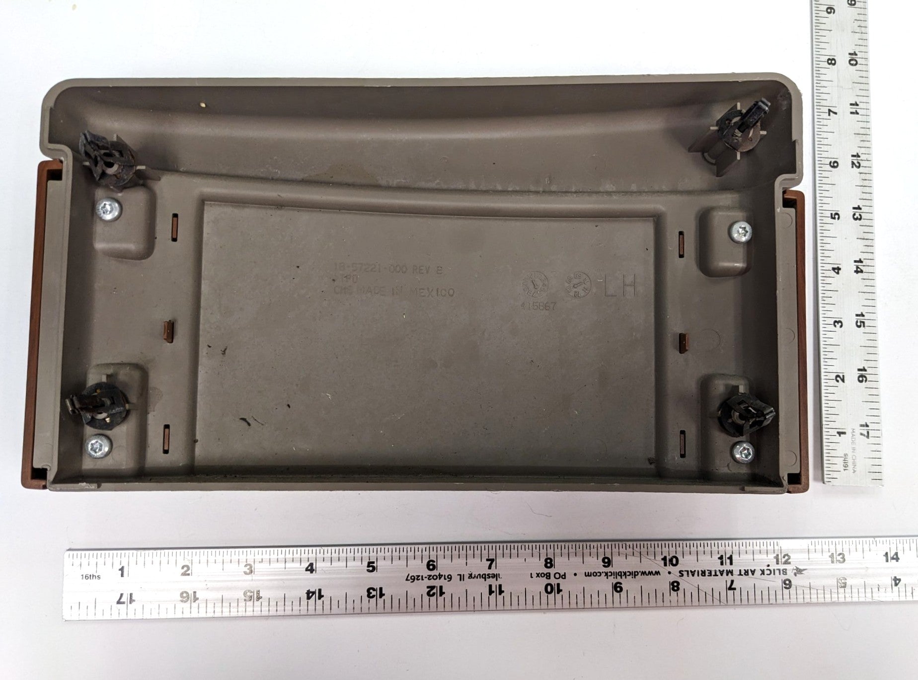 Used Freightliner Cascadia P3 60" SLPR LH Upper Cabinet Panel- P/N 18-57221-000