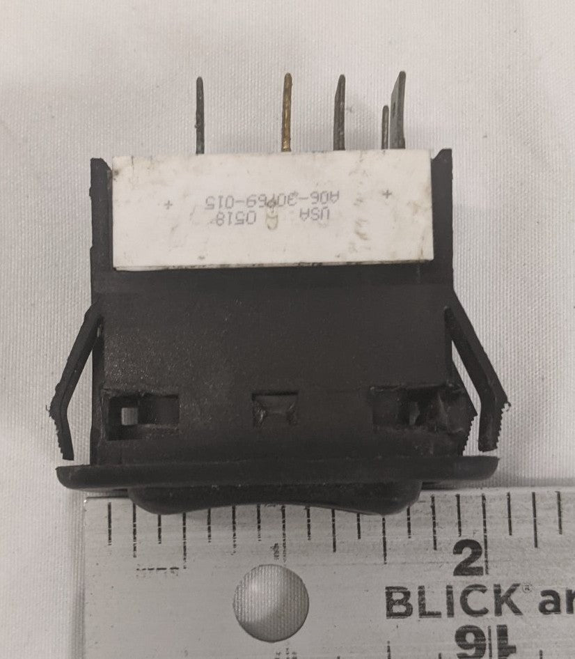Damaged Freightliner Shutdown Override Rocker Switch - P/N A06-30769-015