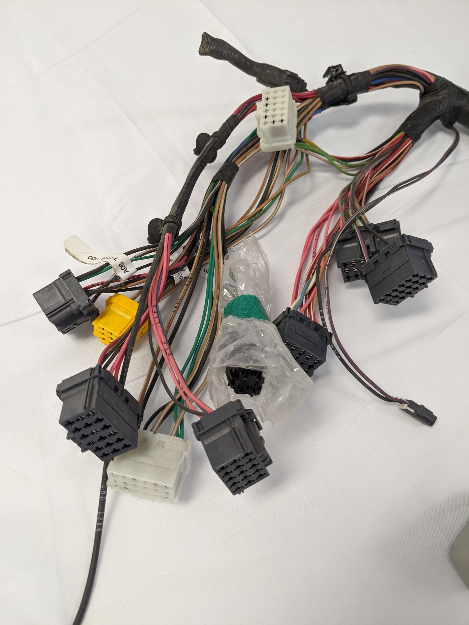 Freightliner Cascadia P3 Dash Commodity Wiring Harness - P/N S67-00003-519