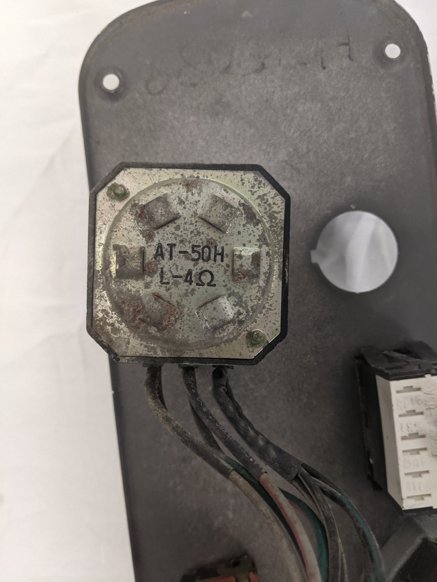 Used Freightliner Columbia Sleeper Cab Control Panel - P/N 22-46623-008