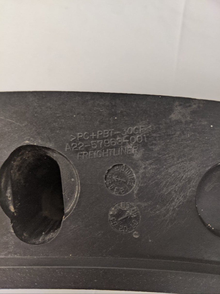 Freightliner Columbia RH Sun Visor Support Bracket - A22-57963-001