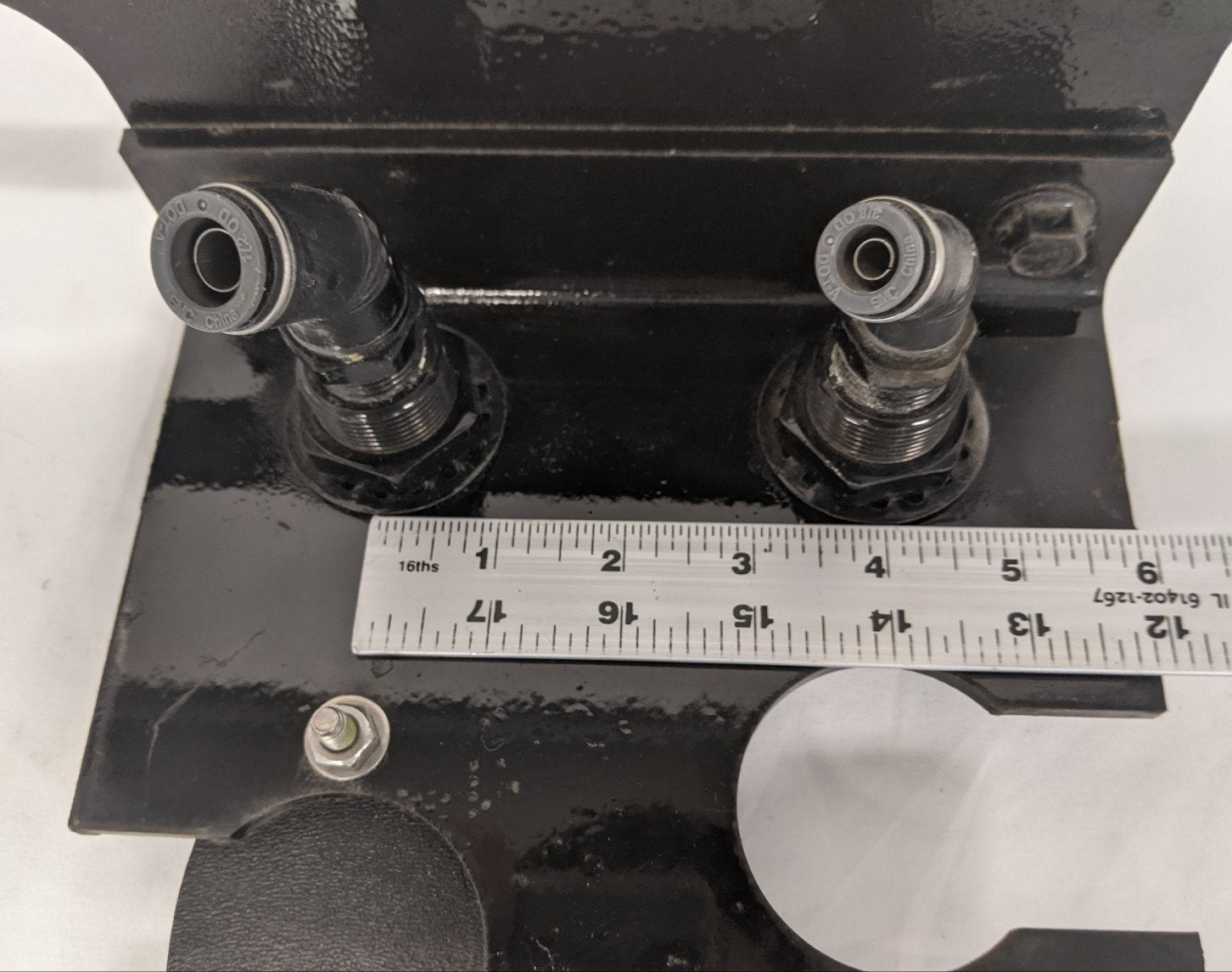 Used FLT Dual Receptacle Bracket Assembly - P/N 06-26738-001, 06-26739-001