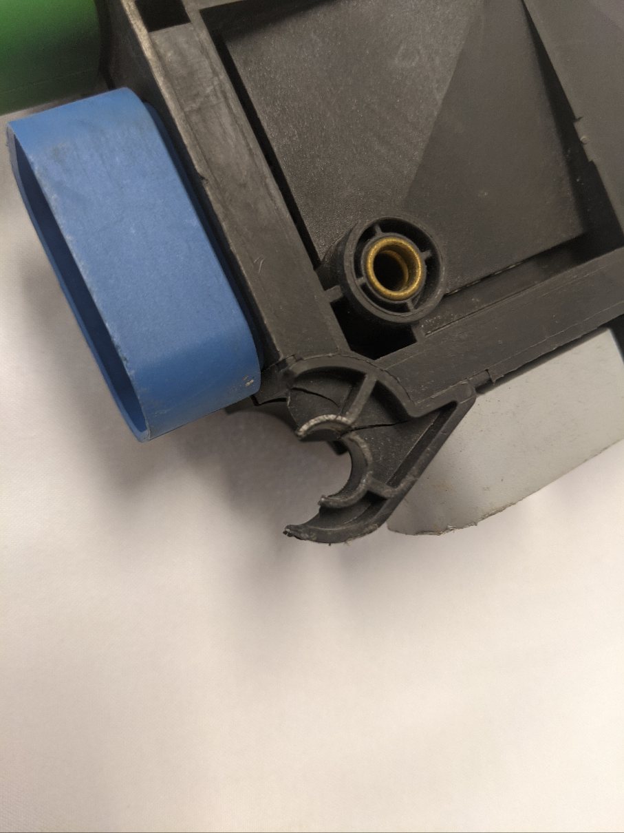 Bussmann Remote Power Distribution Module 06-41905-000 (Damaged)