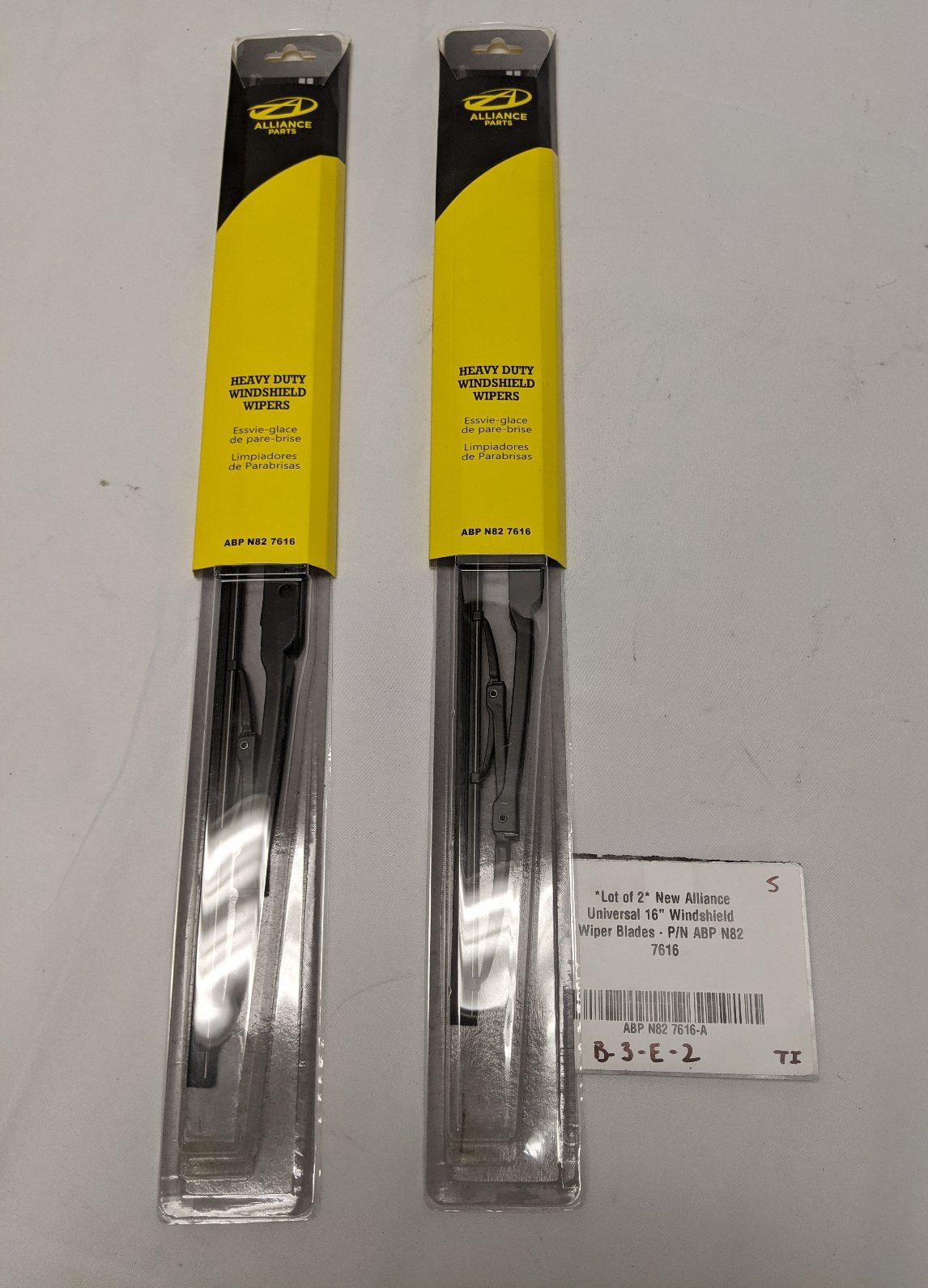 *Lot of 2* New Alliance Universal 16" Windshield Wiper Blades - P/N ABP N82 7616