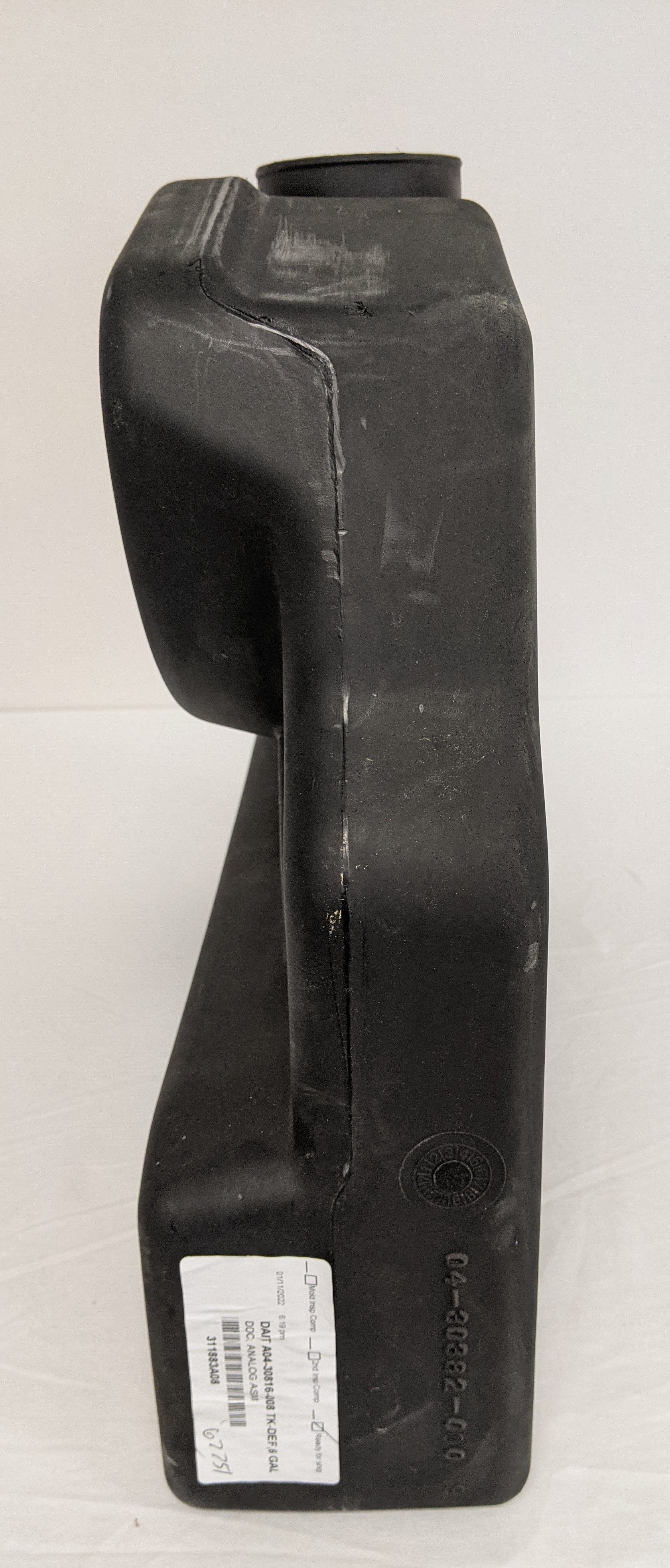Freightliner 6-Gallon DEF Tank - P/N  04-30382-000 (3939795402838)