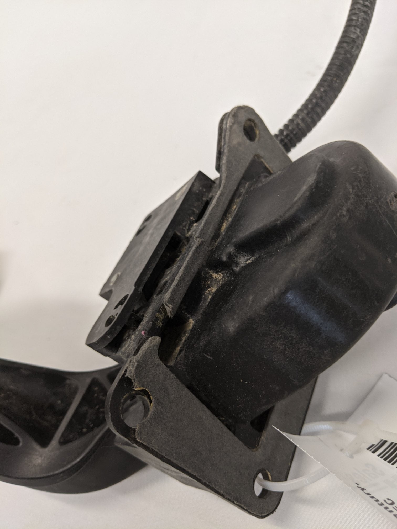Freightliner Electronic Accelerator Pedal - A01-26607-002