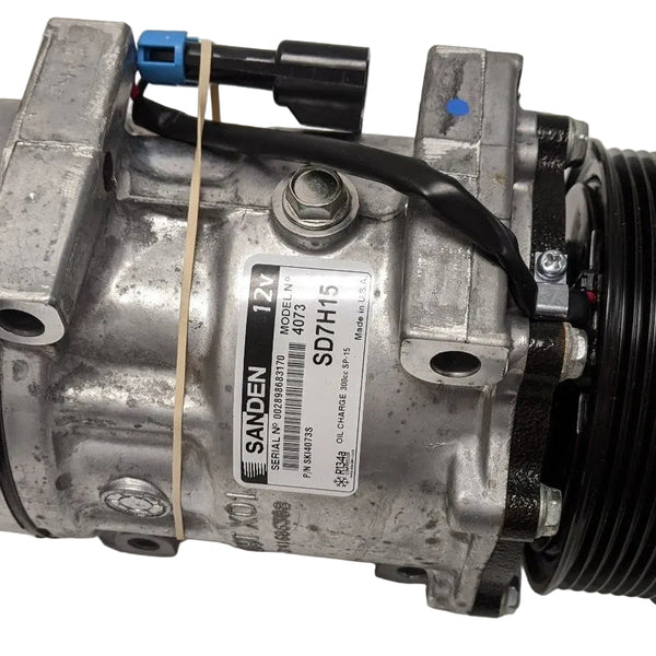 Freightliner A/C Compressor R134a 8-Groove Pad Mount | SKI 4073S
