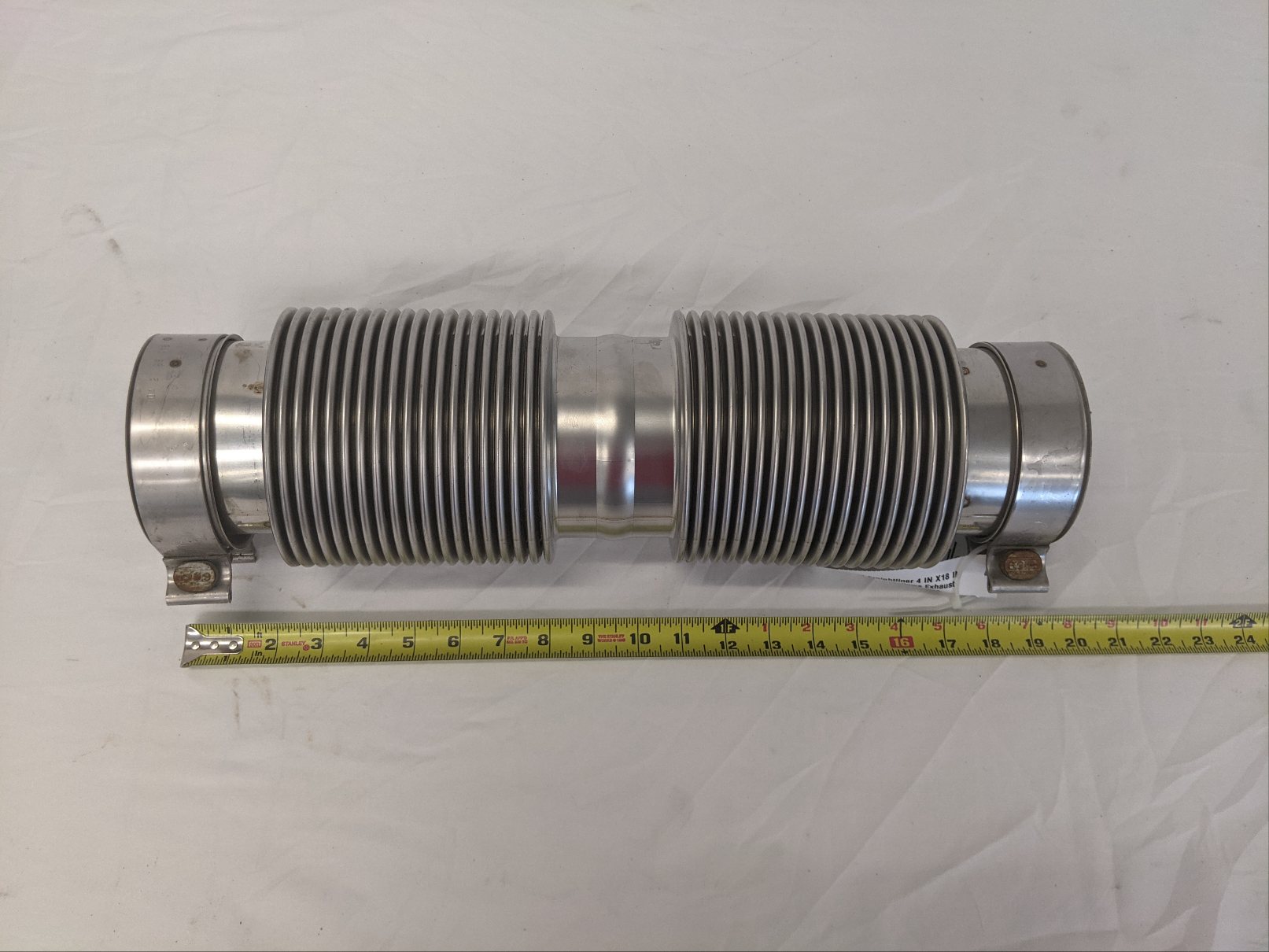 Used Freightliner 4 IN X18 IN ID / ID Flex Bellows Exhaust - P/N A04-25922-018