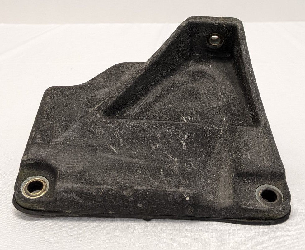 Freightliner Cascadia LH Lower Fairing Bracket 22-62616-010 Used