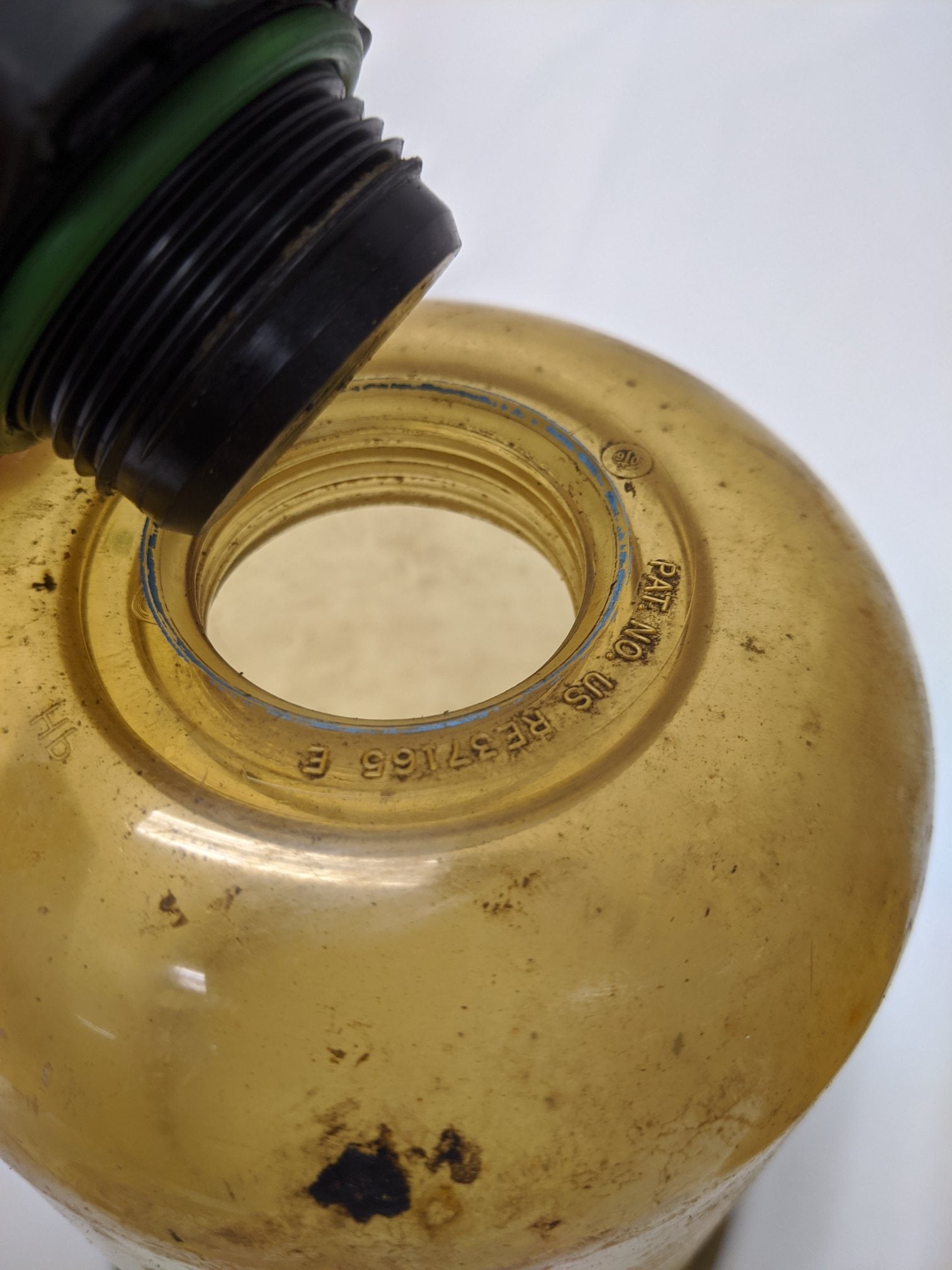 Davco Fuel Pro 380 Fuel Water Separator (FWS) Filter Cover (used)