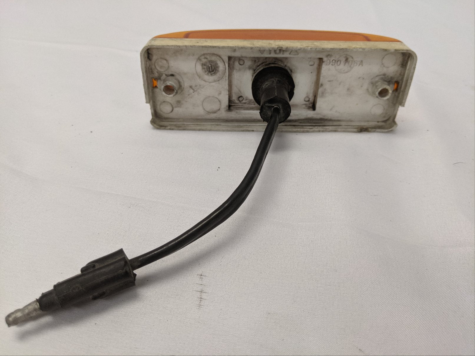 Used Reflectorized Rectangular Incandescent Marker Light - P/N TL 29203Y