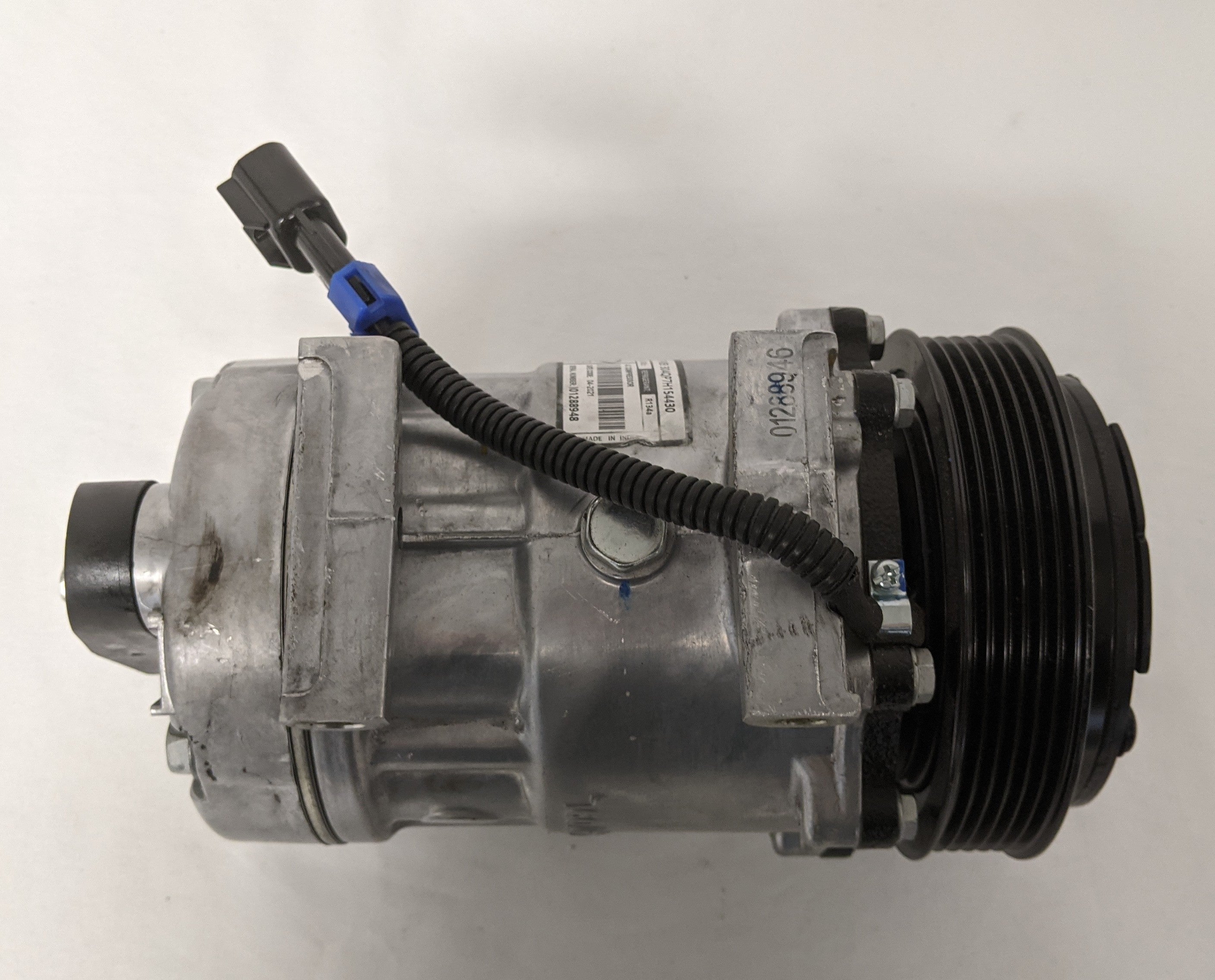 Used Alliance 12V 6 Groove 125 mm 7H DM A/C Compressor - P/N ABPN83304QP7H154430 (9905160028476)