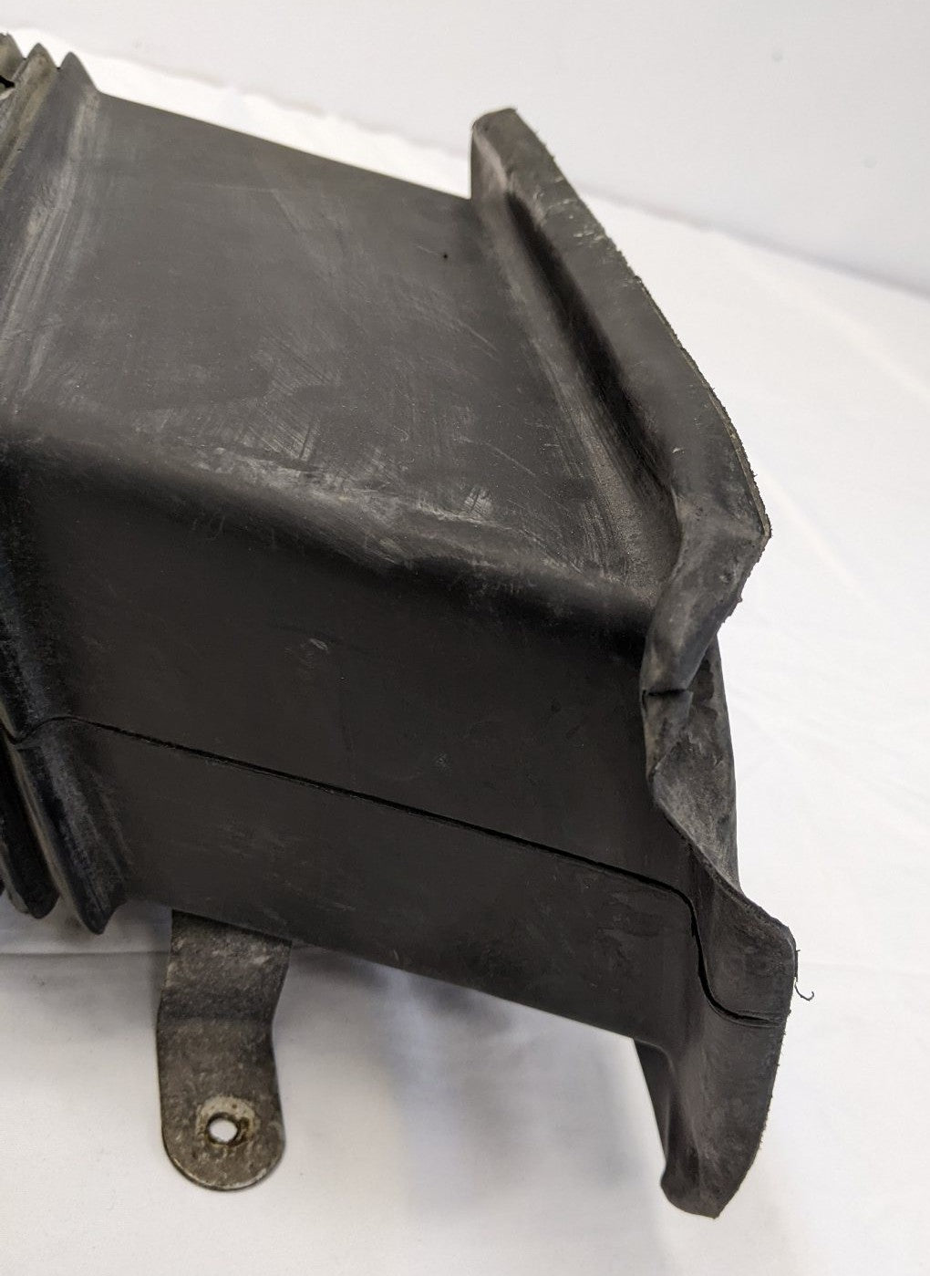 Used Freightliner Fresh Air Intake Duct - P/N A22-32031-000