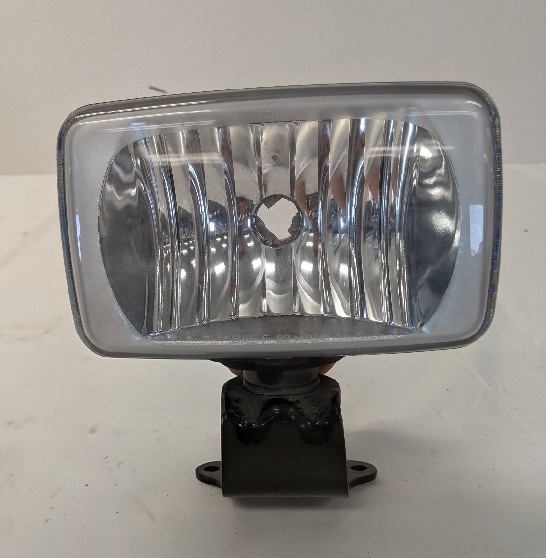 Freightliner Above Bumper Clear Fog Light - P/N A06-75741-000