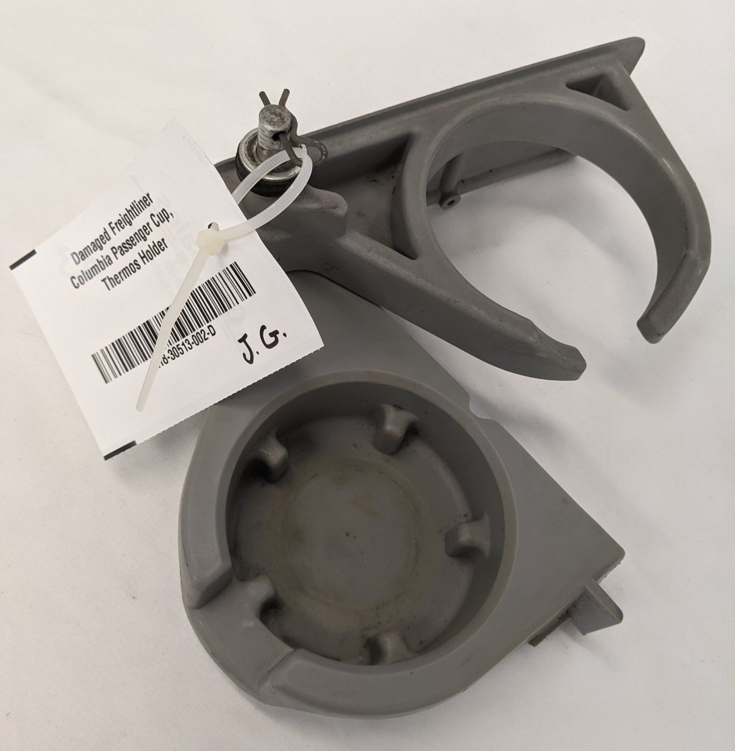 Damaged Freightliner Columbia Passenger Cup, Thermos Holder - P/N A18-30513-002 (10175076401468)