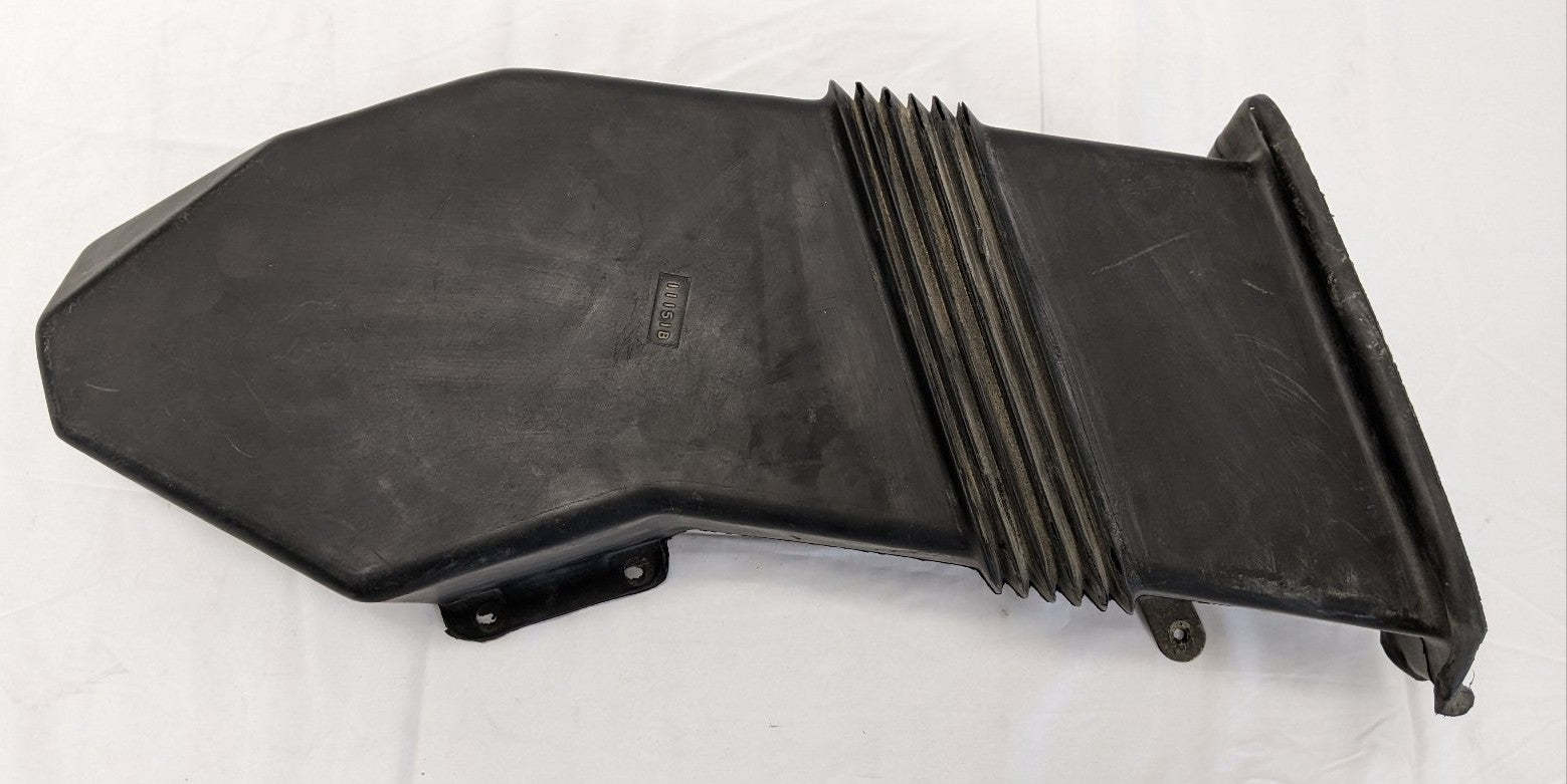 Used Freightliner Fresh Air Intake Duct - P/N A22-32031-000
