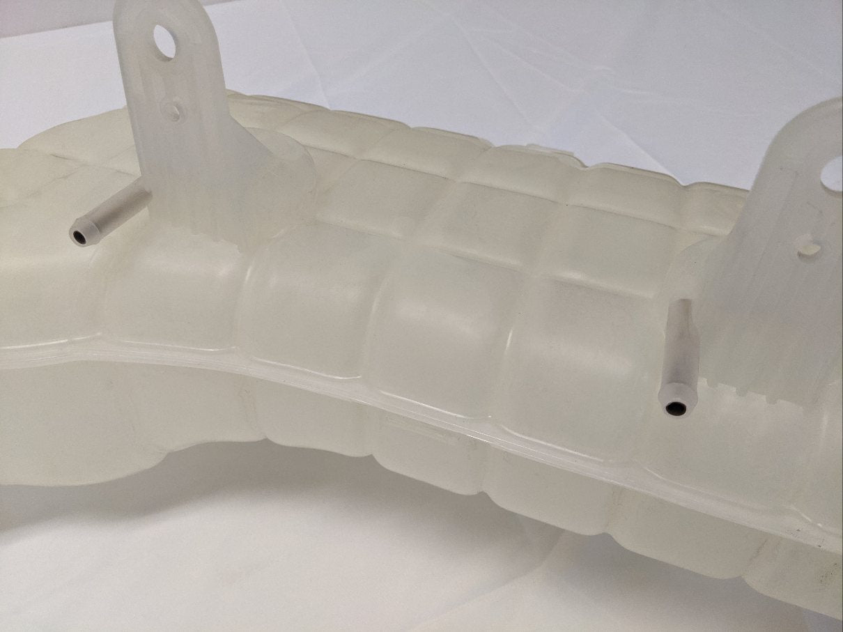 New Freightliner Plastic 3 Gallon Coolant Surge Tank - P/N 05-21414-002