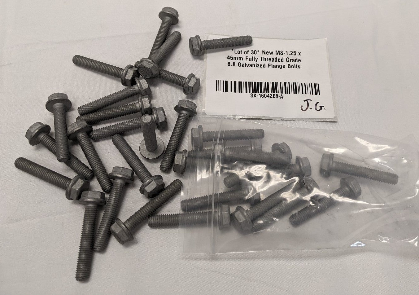 *Lot of 30* New M8-1.25 x 45mm Fully Threaded Grade 8.8 Galvanized Flange Bolts