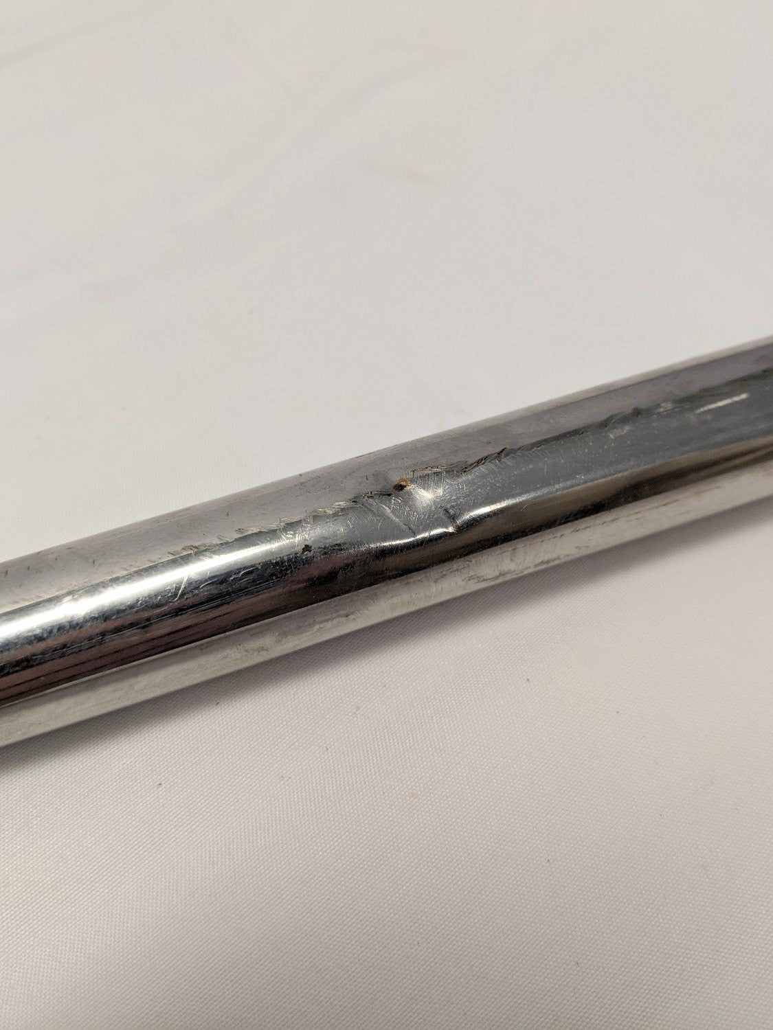 Used Freightliner FLD Classic RH 19 3/4" Mirror Strut Brace - P/N  22-33001-001