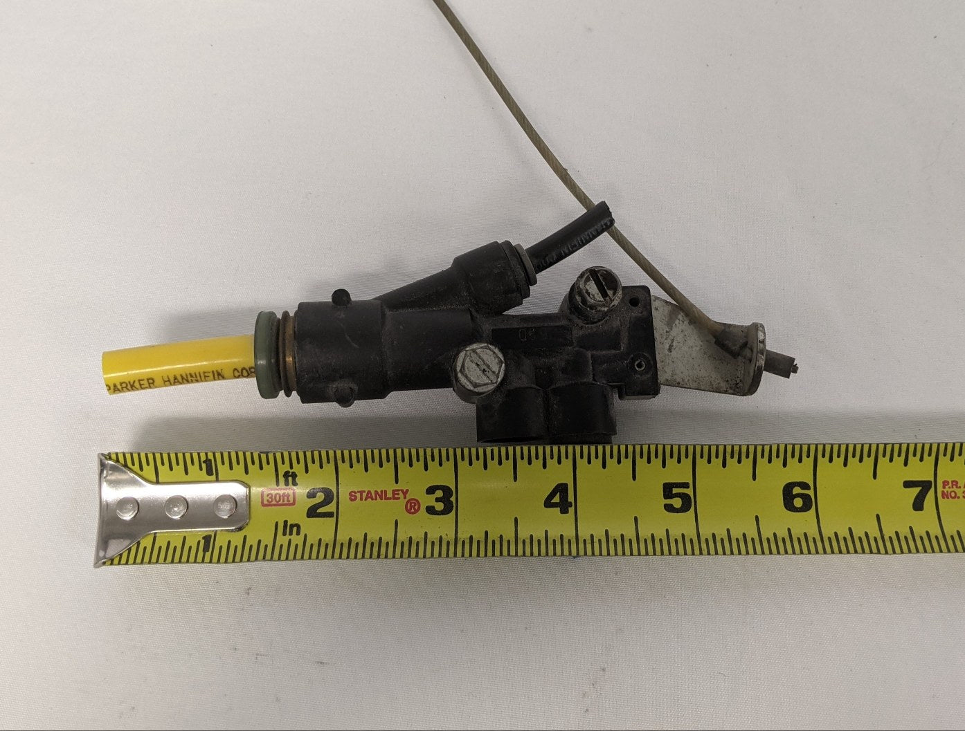 Used Freightliner Air Horn to Air Horn Single Horn Valve - P/N GTD 3301 2