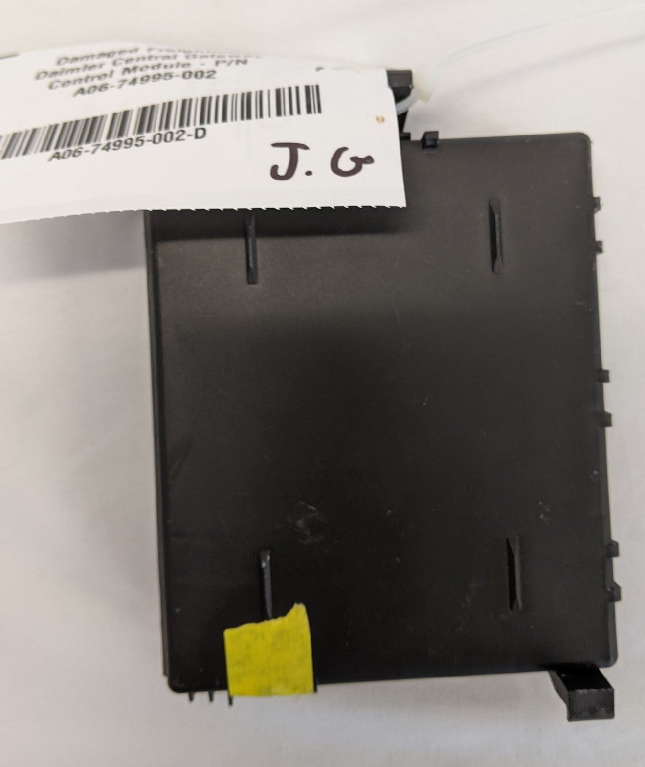 Damaged Freightliner Daimler Central Gateway Control Module - P/N A06-74995-002 (10175157600572)
