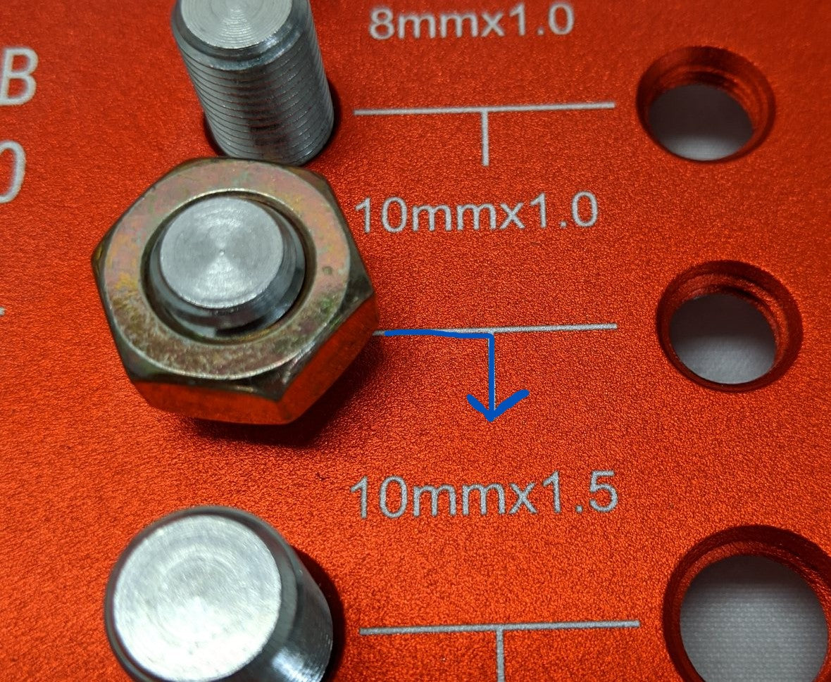 M10-1.5 Yellow Zinc Coated Steel Hex Nuts - Lot of 50 - Coarse Thread Metric Fasteners