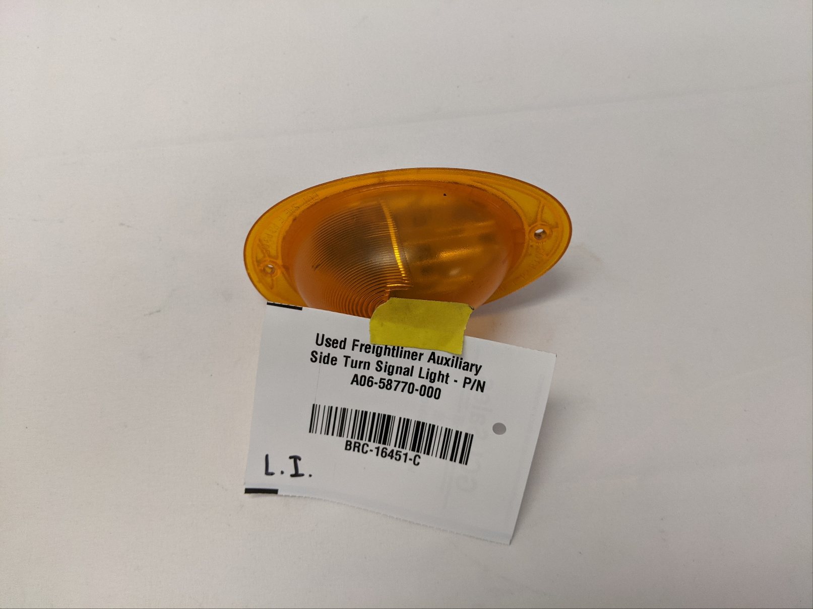 Used Freightliner Cascadia P3 Turn Signal Light - P/N A06-58770-000