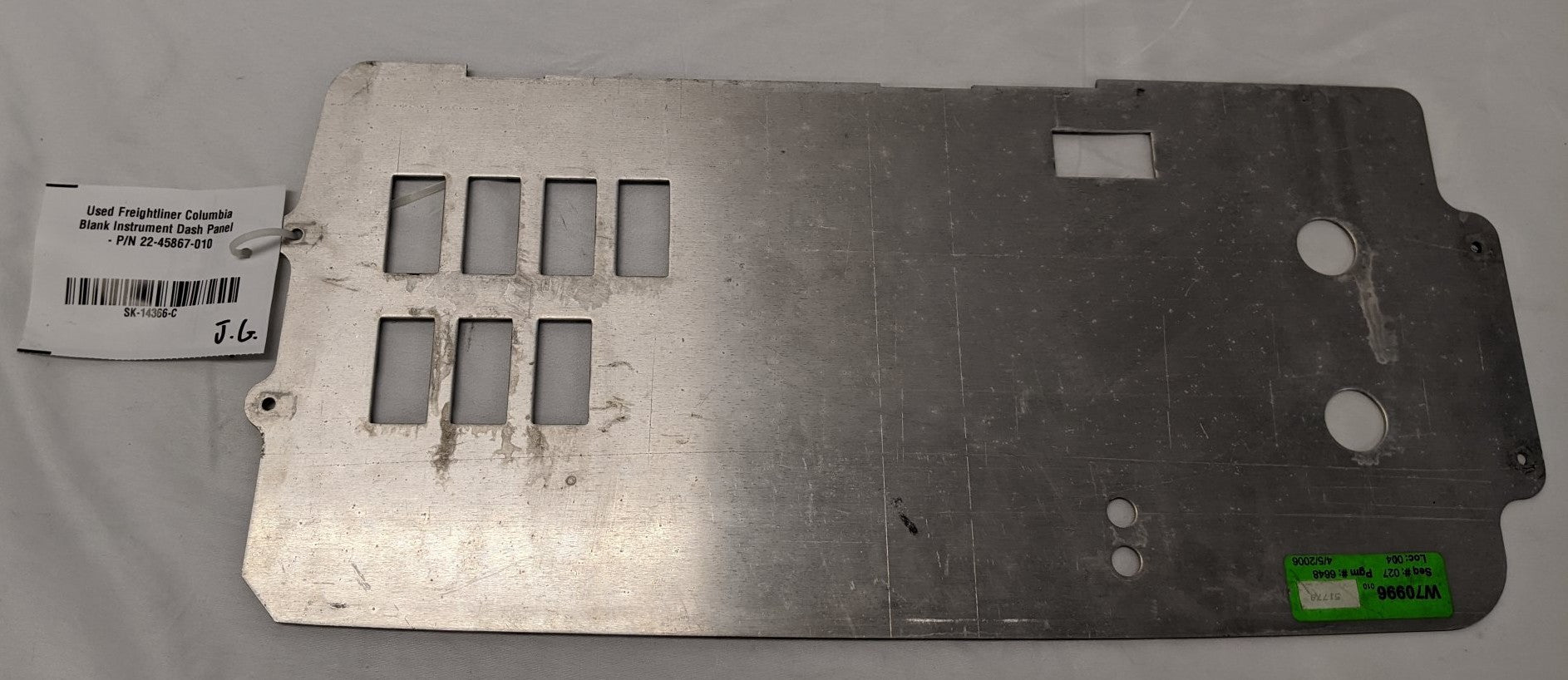 22-45867-010 - Freightliner Blank Instrument Dash Panel (used)