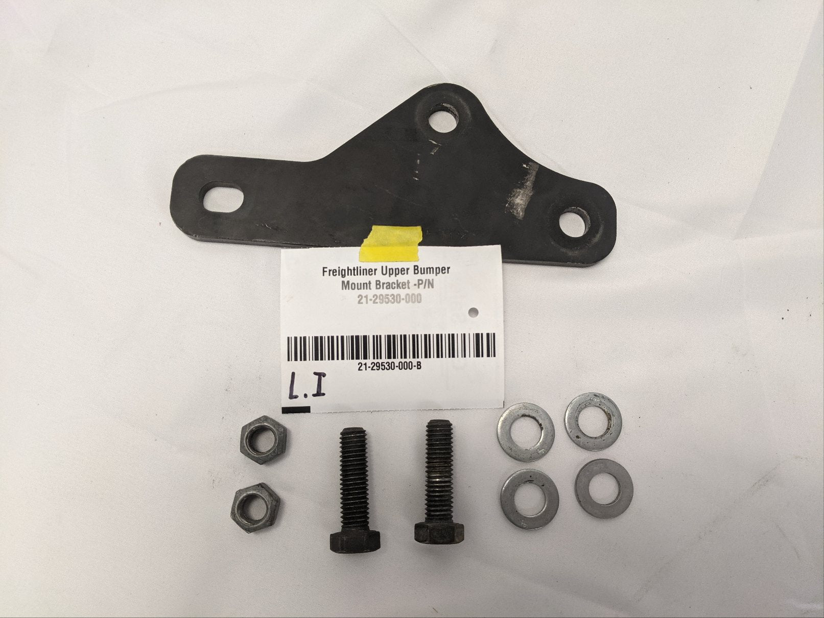 Freightliner M2 FFE Upper Bumper Mount Bracket -P/N 21-29530-000